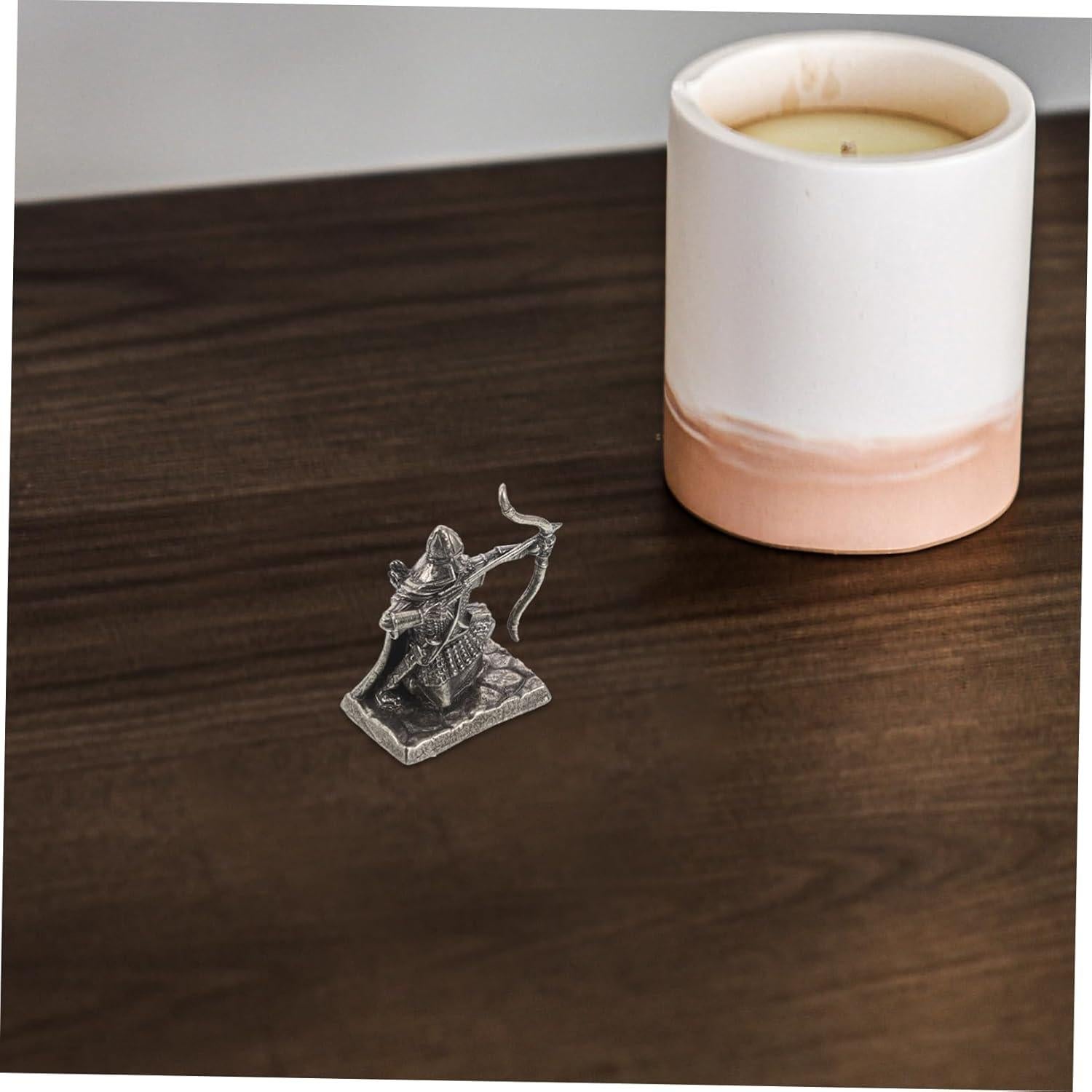 Estatuilla Caballero Vintage Ibasenice 3x3x1.5cm Decoración