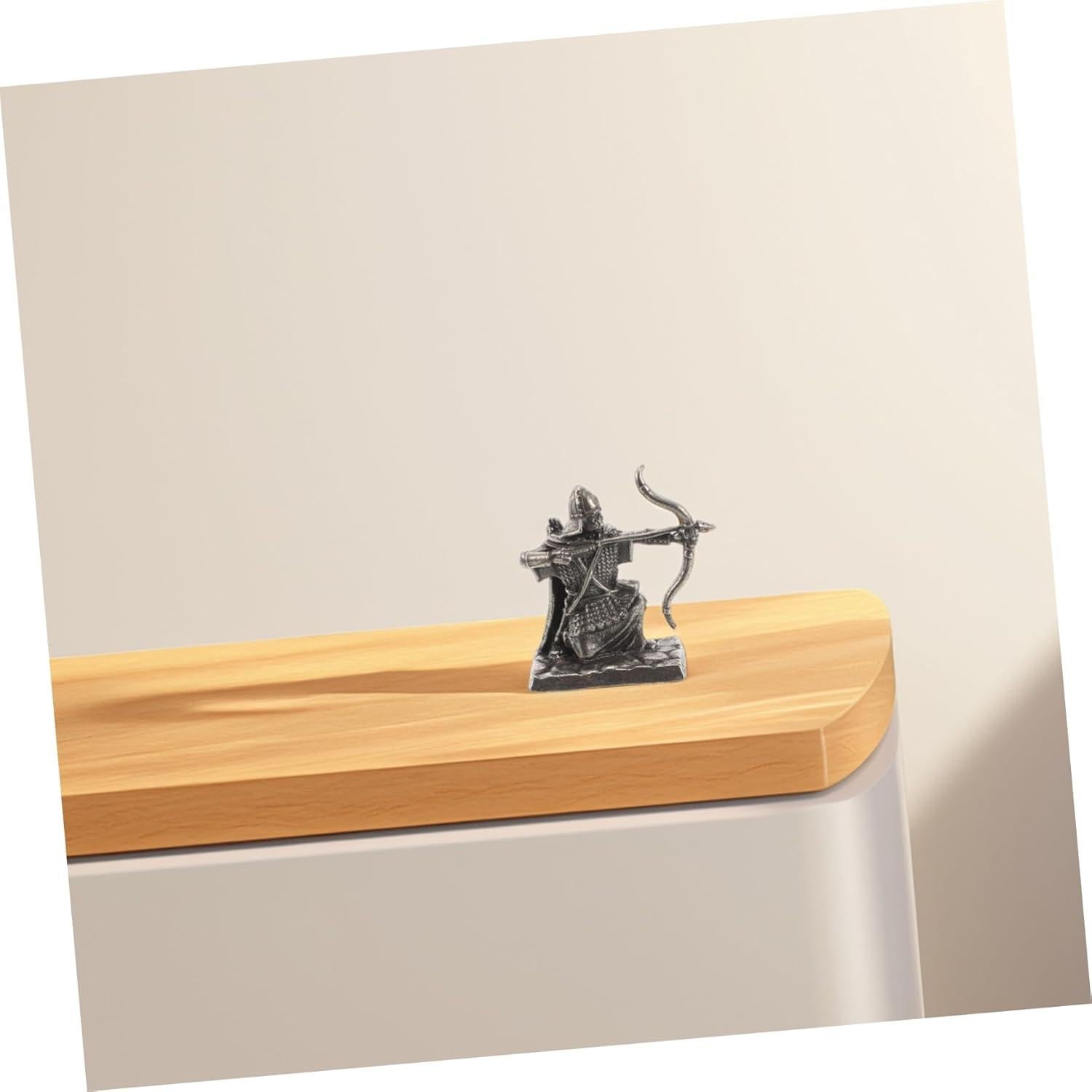 Estatuilla Caballero Vintage Ibasenice 3x3x1.5cm Decoración