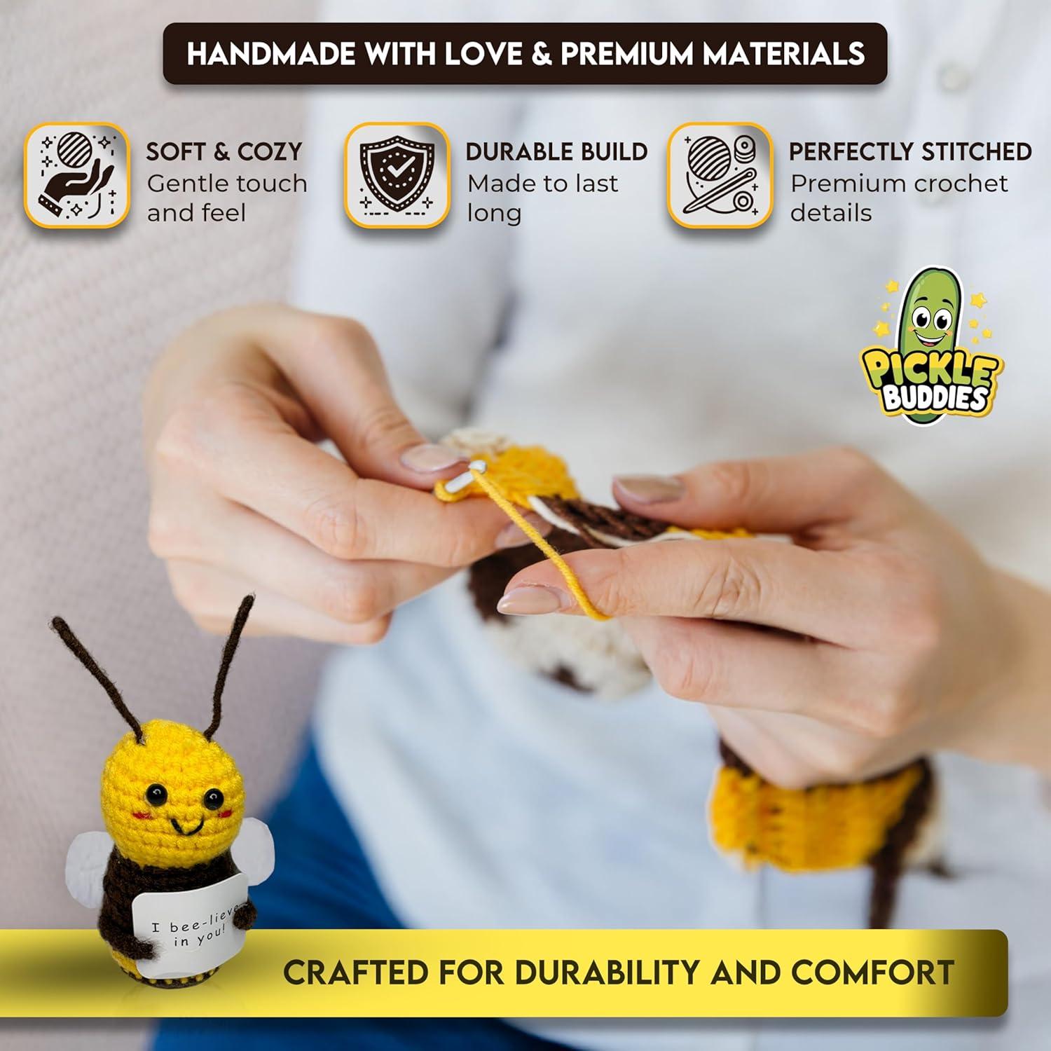Peluche de Ganchillo Abeja Positiva Pickle Buddies 14cm
