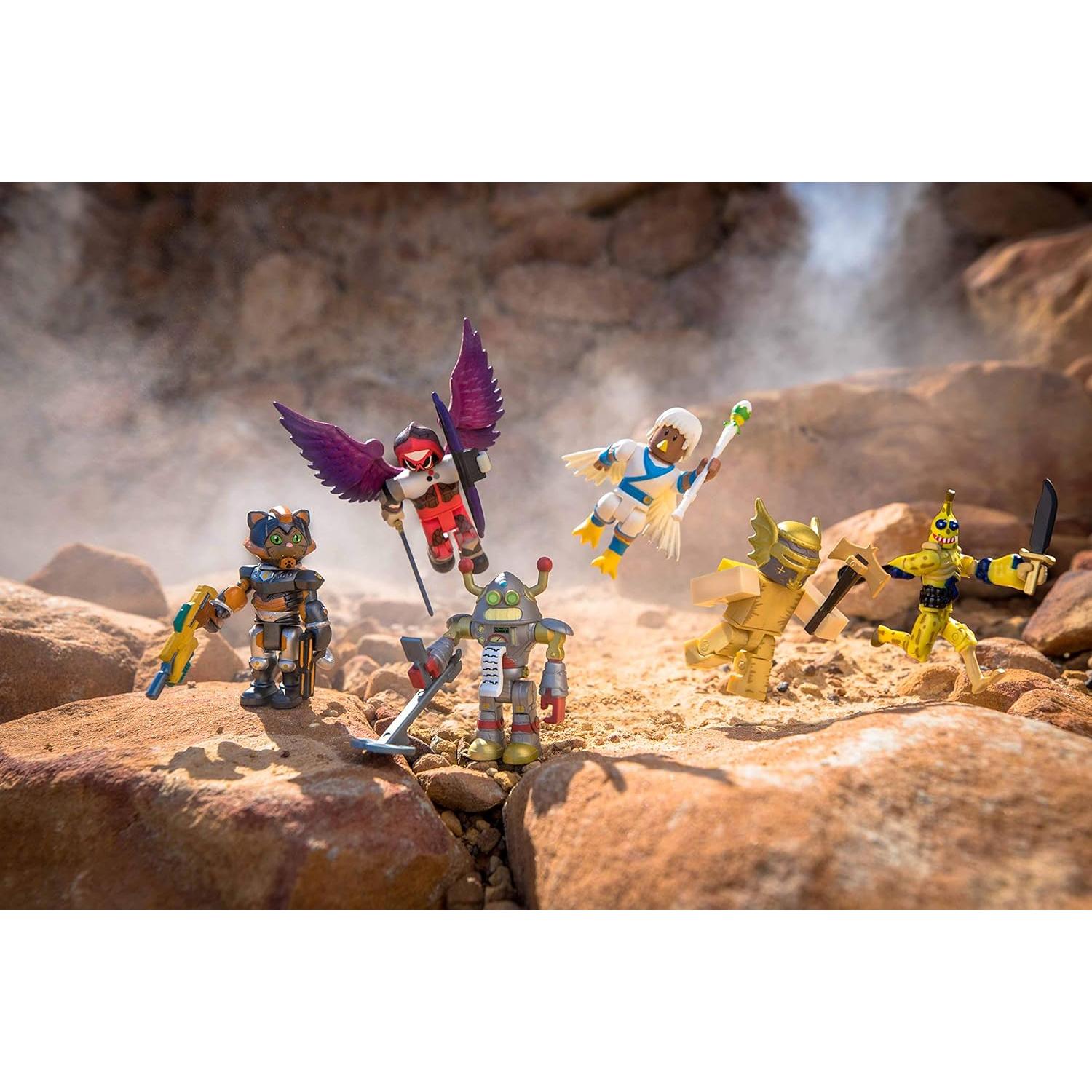 Figuras de Acción Roblox Jazwares Brainbot 3000 + 2 Misteriosas