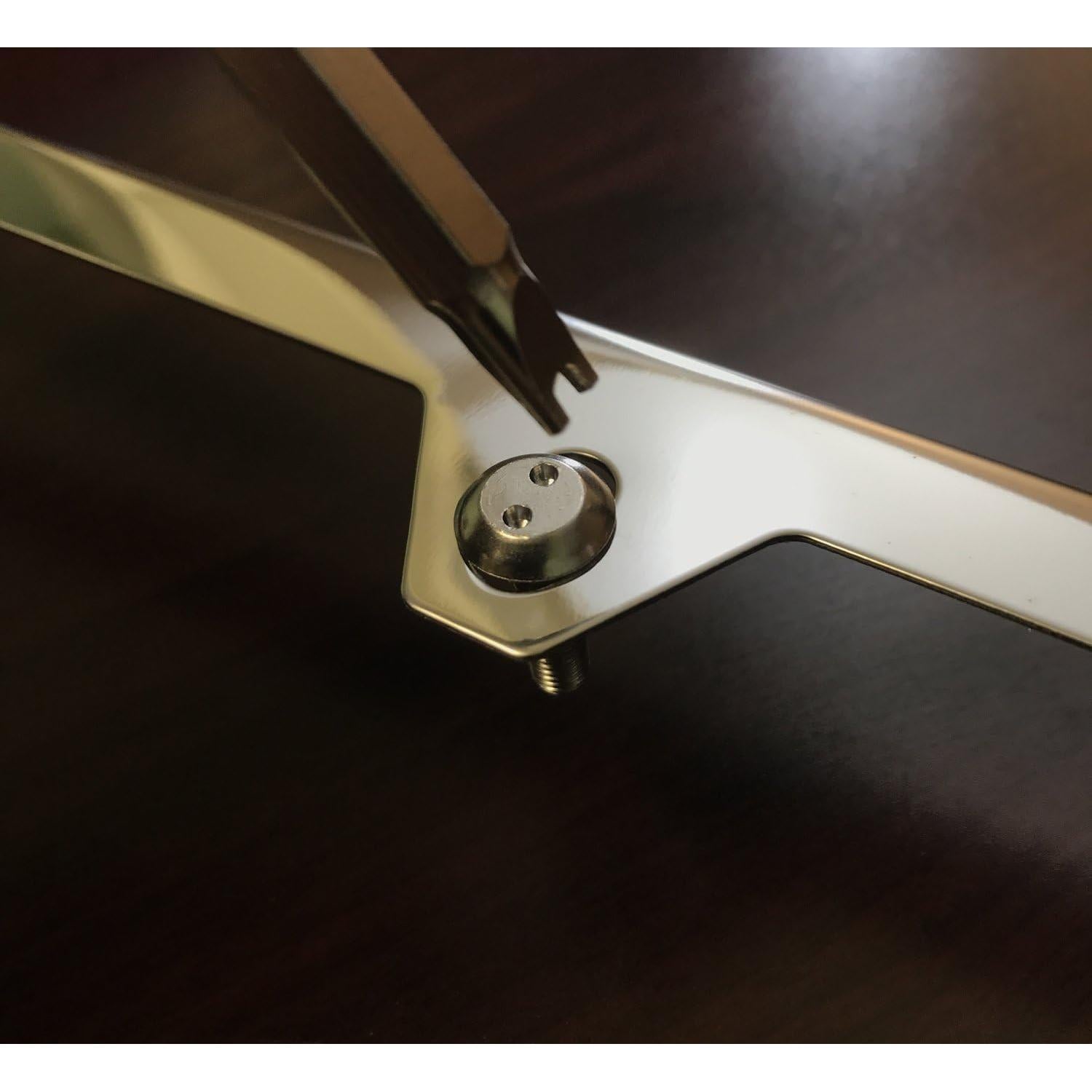 Marco de Placa de Licencia Acero Inoxidable LFPartS con Tornillos Antirrobo