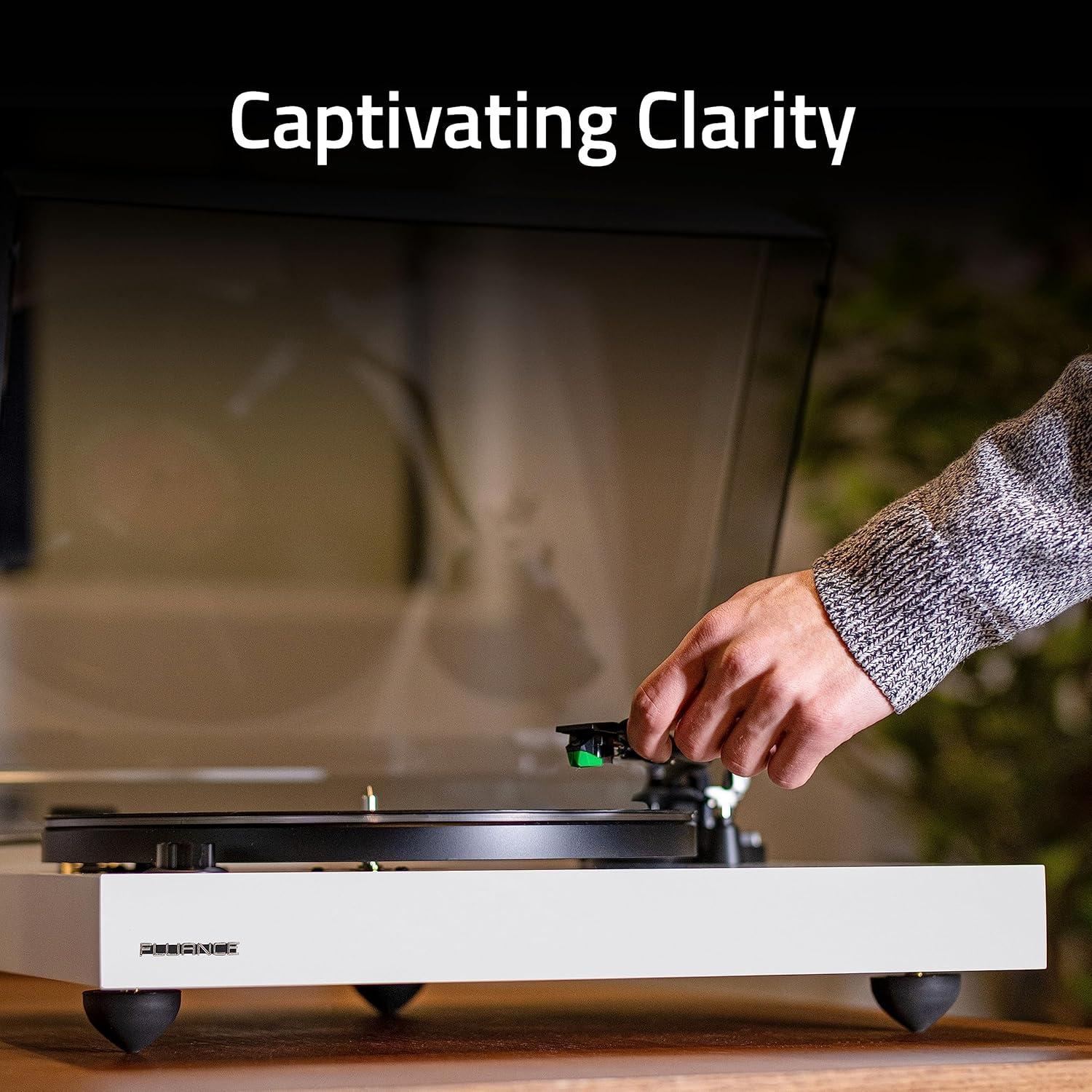 Giradiscos Fluance RT81+ Hi-Fi Blanco Piano con Cartucho VM95E