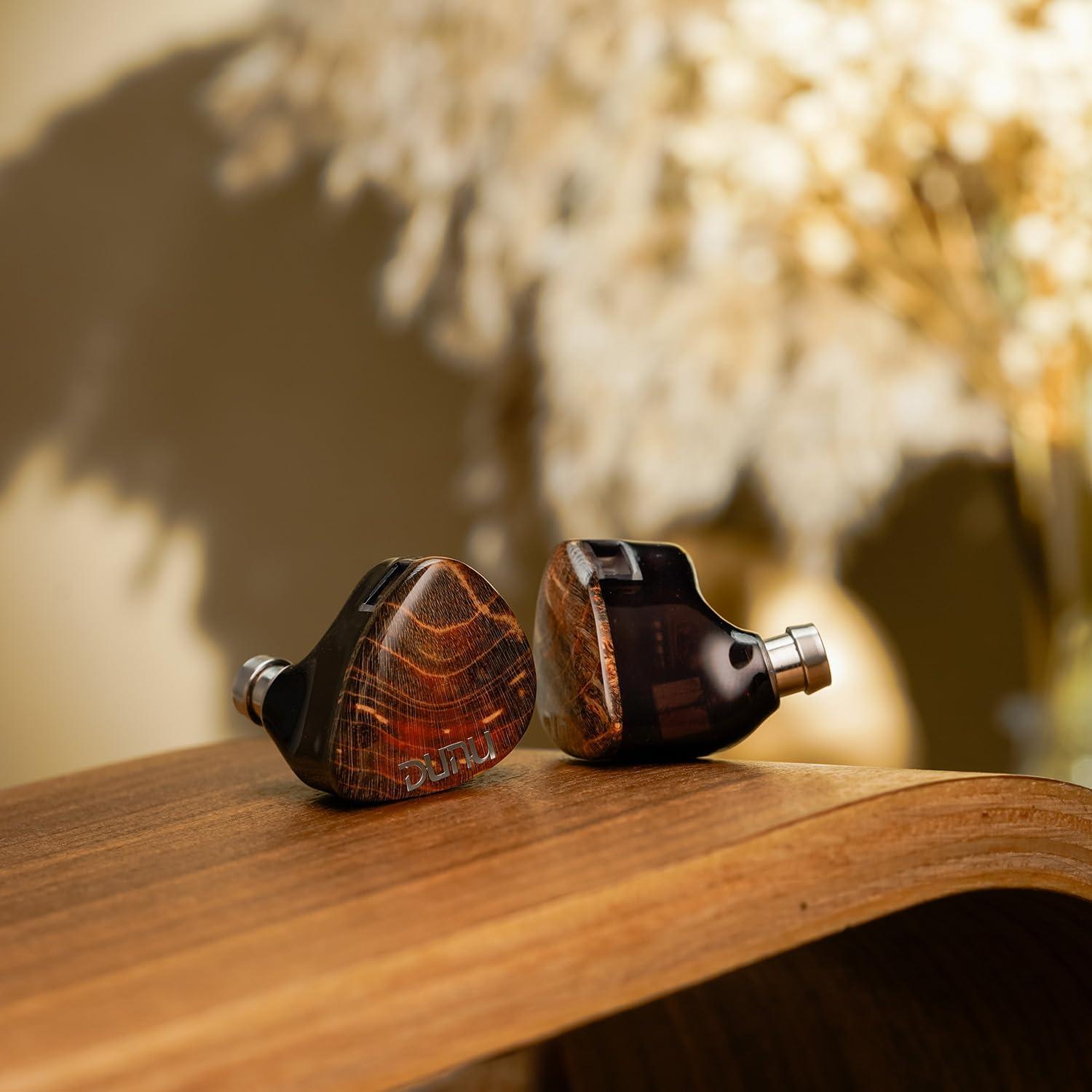 Auriculares Intraauriculares DUNU Da Vinci 2DD+4BA HiFi