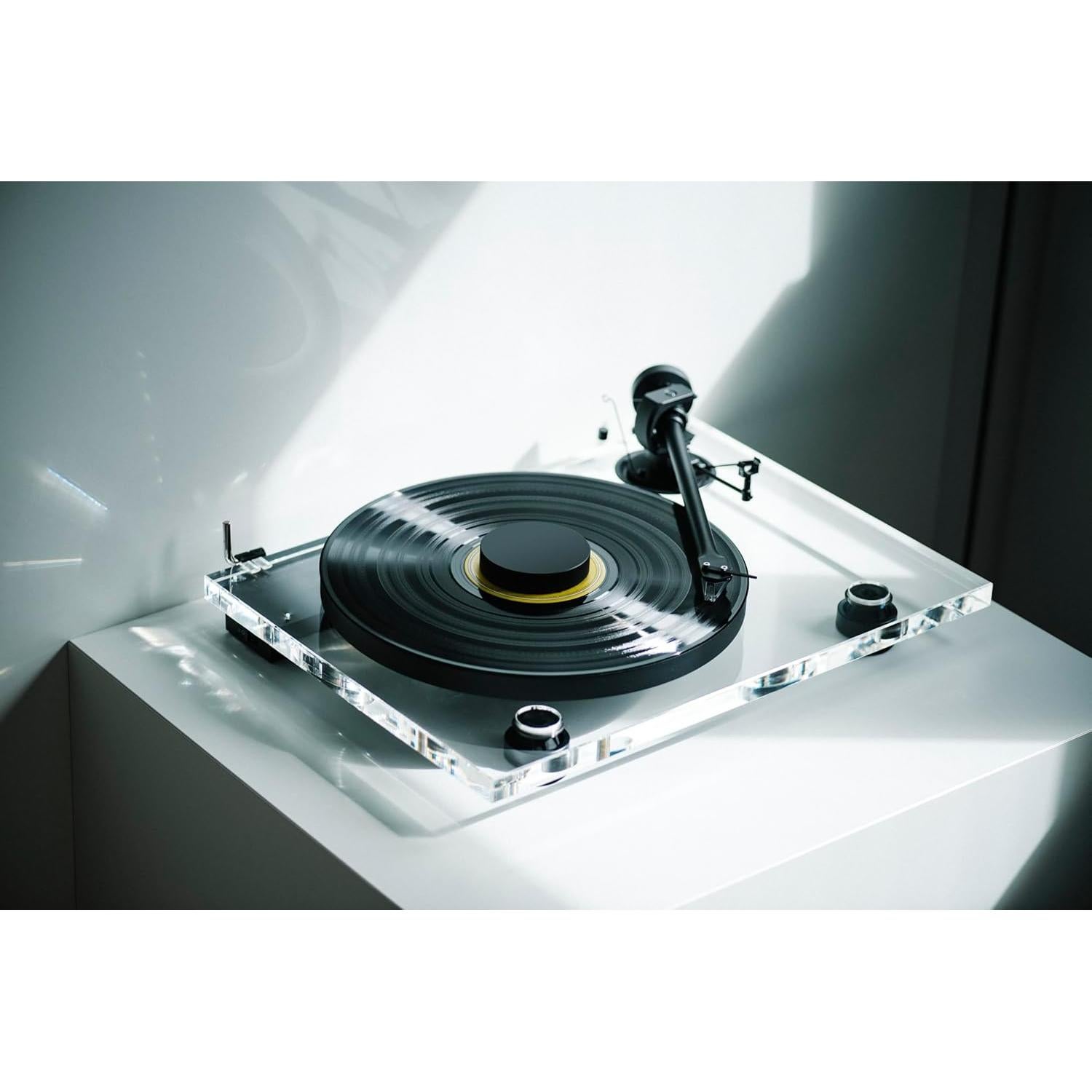 Tocadiscos Pro-Ject XA B Acrílico con Brazo de Aluminio 25.4cm