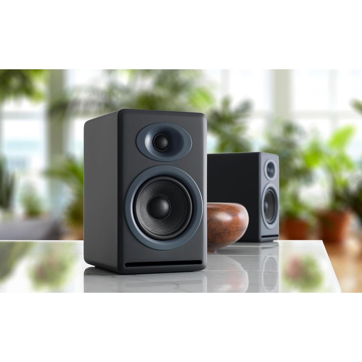 Altavoces Pasivos Audioengine P4 de Madera 2 Vías 2.72 kg Negro