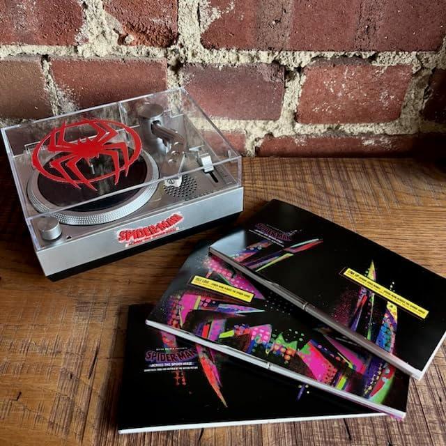 Tocadiscos Crosley CR6037A-SI Spider-Man 3" Edición Limitada