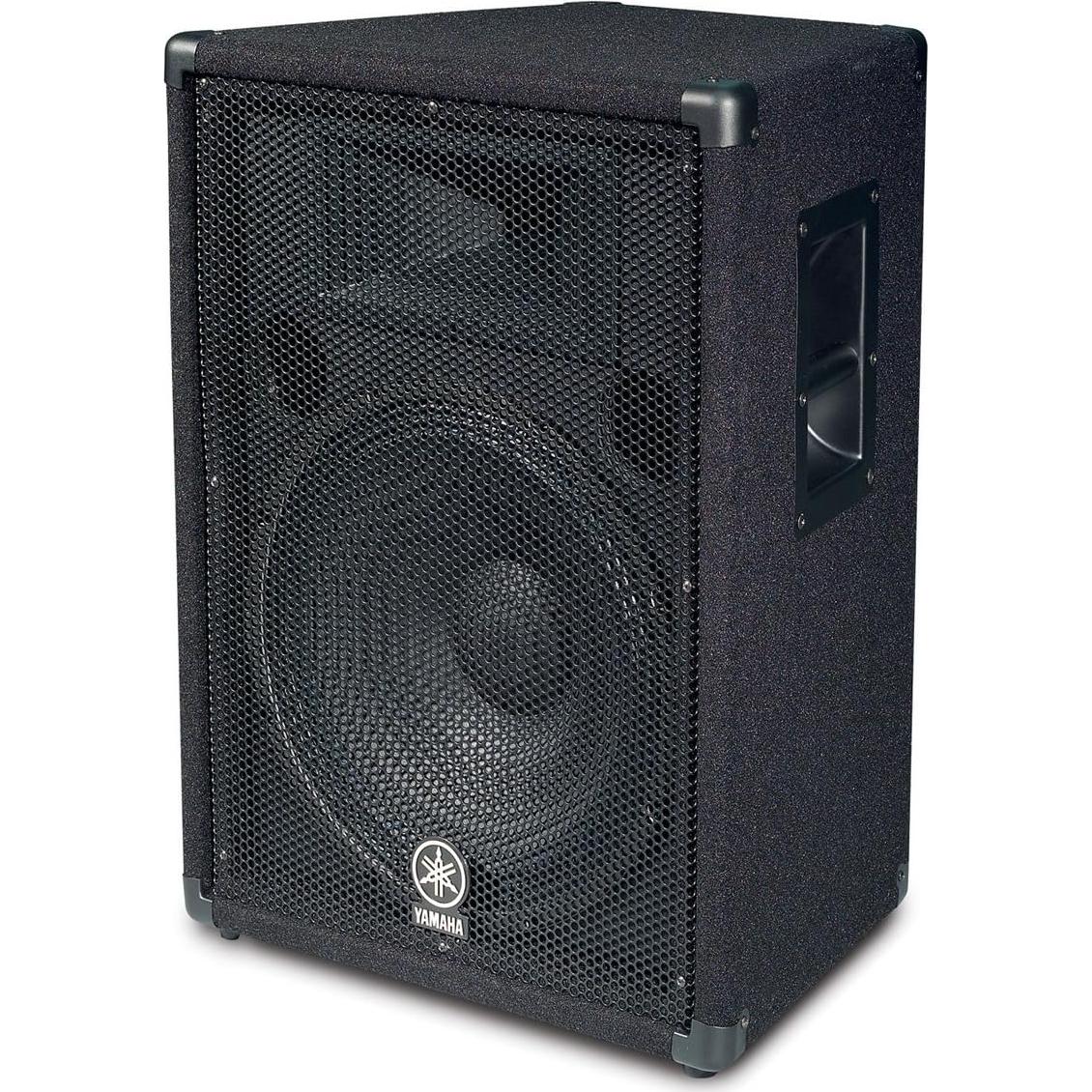Altavoz Yamaha BR15 de 15" (38.1 cm) 800W Potencia