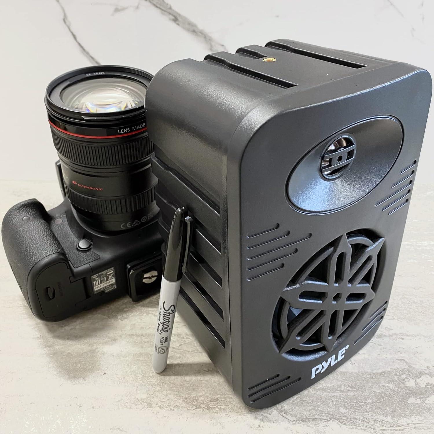 Altavoces Impermeables Pyle PDWR45BK 4" 300W para Interior/Exterior