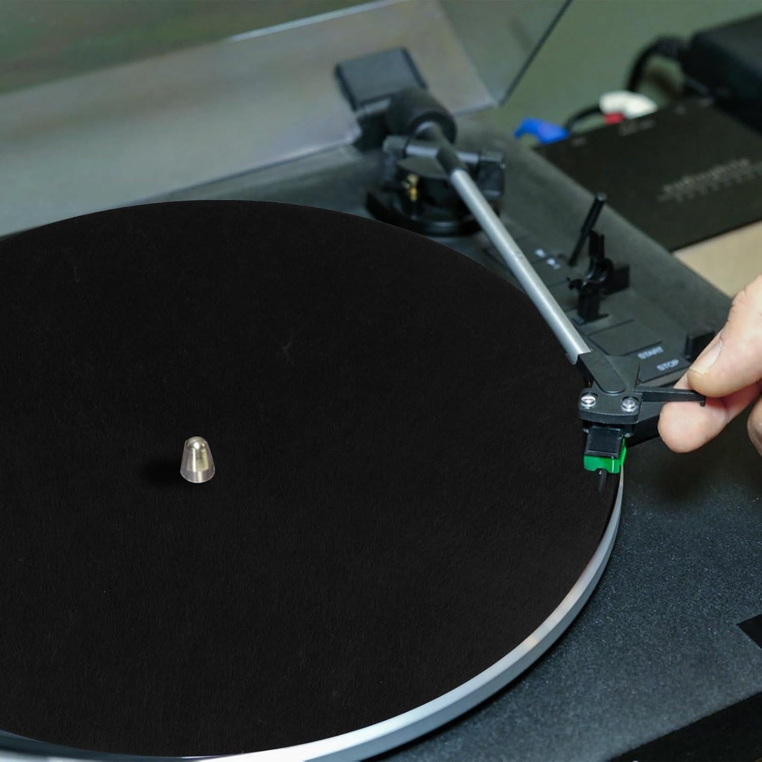 2 Almohadillas de Fieltro Antideslizantes 30x30cm para Tocadiscos