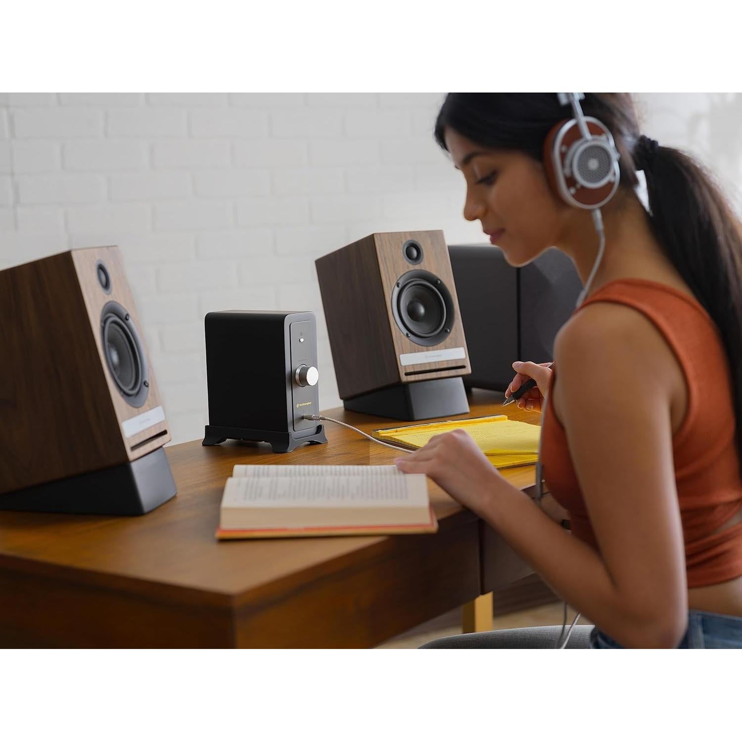 Amplificador Estéreo Audioengine N22 100W Bluetooth 30m