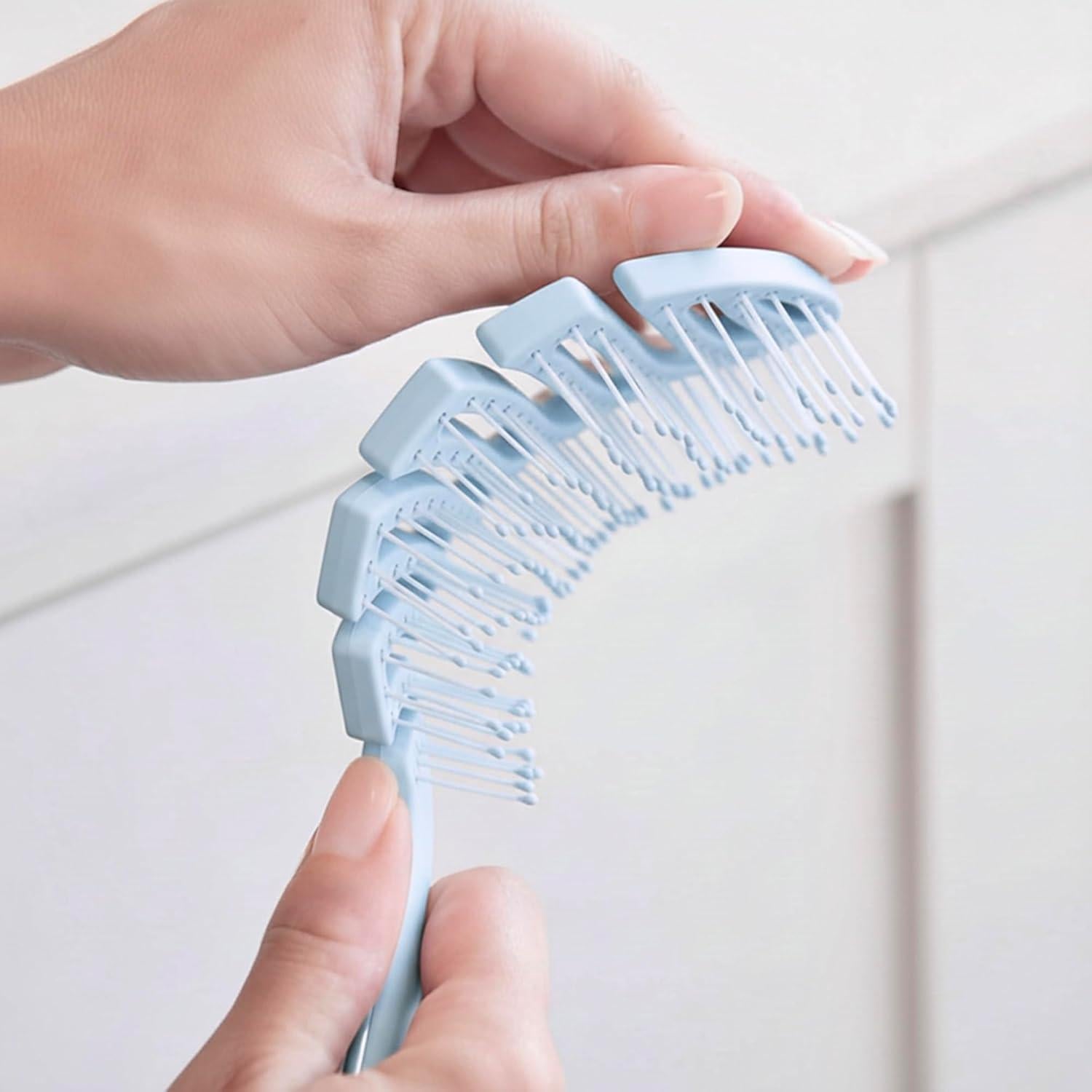 Cepillo Desenredante Flexible LAVANPRO Azul Bebé 25.5cm