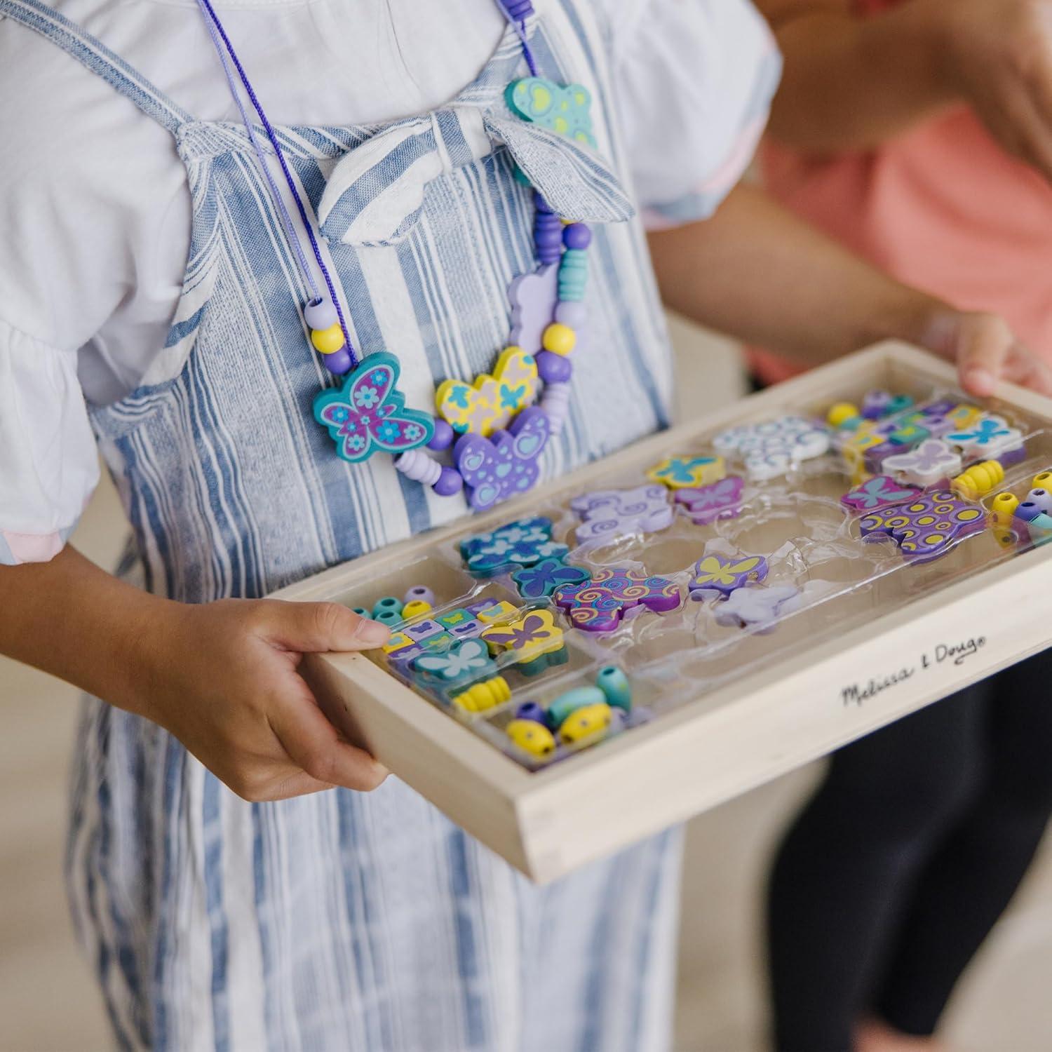 Kit de Cuentas de Madera Melissa & Doug Mariposa 125 Piezas