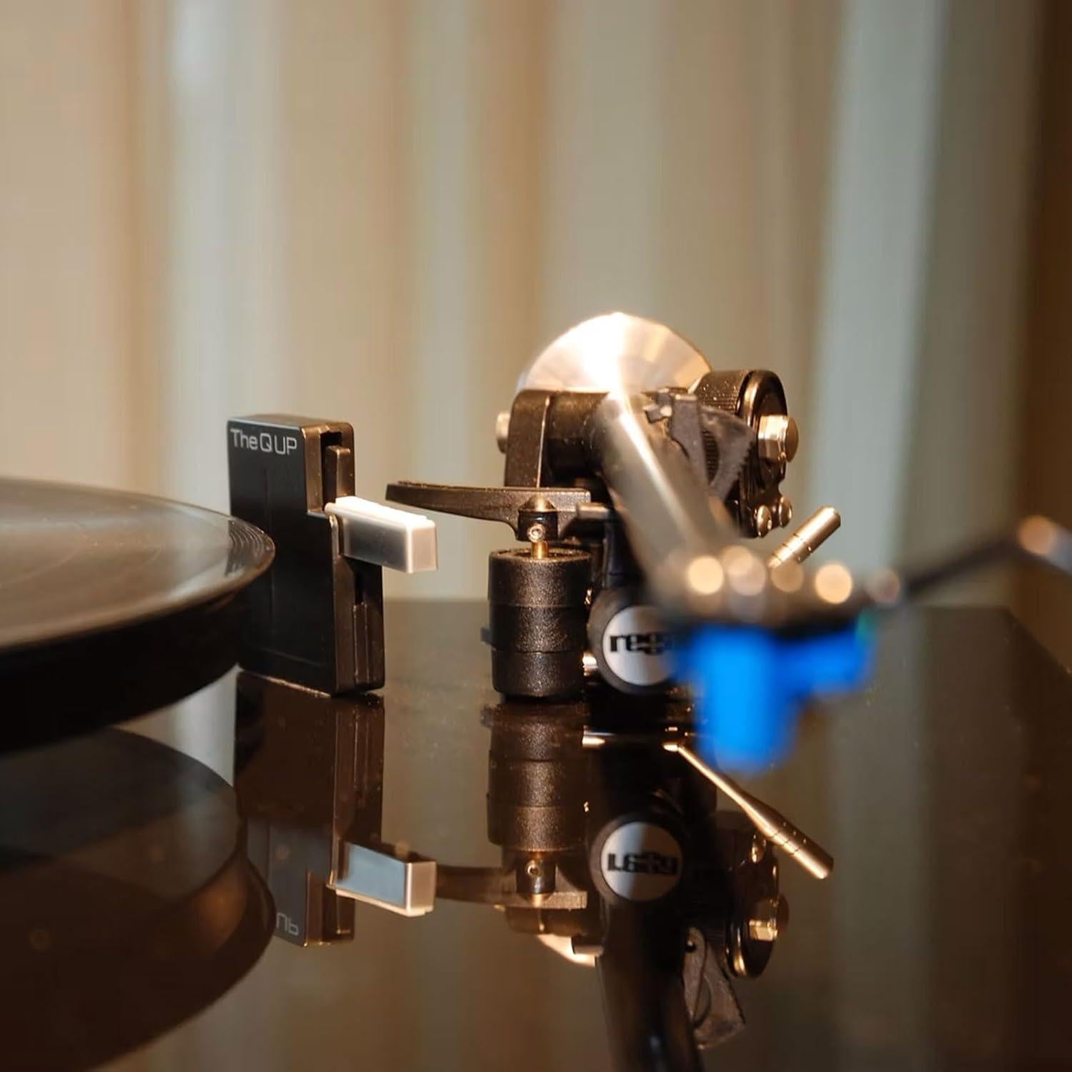 Elevador de Brazo Q UP para Tocadiscos Manual - Automático