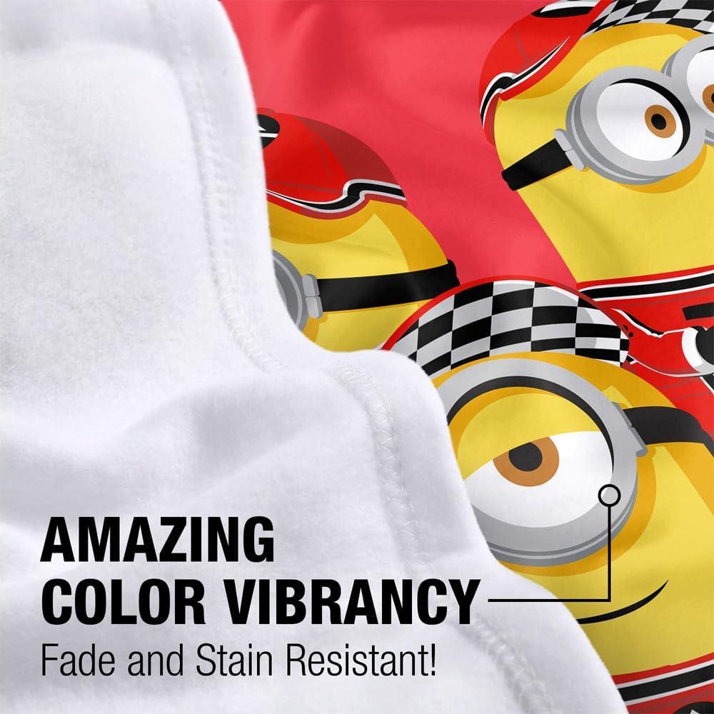 Manta LOGOVISION Despicable Me 4 Team Fix It 91x147 cm