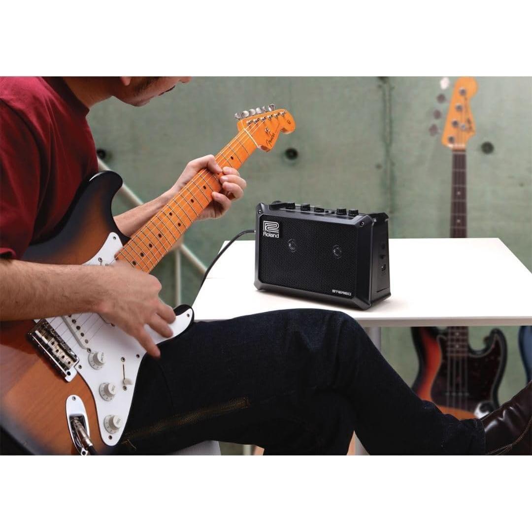 Amplificador Estéreo Portátil Roland MOBILE CUBE 5W Batería