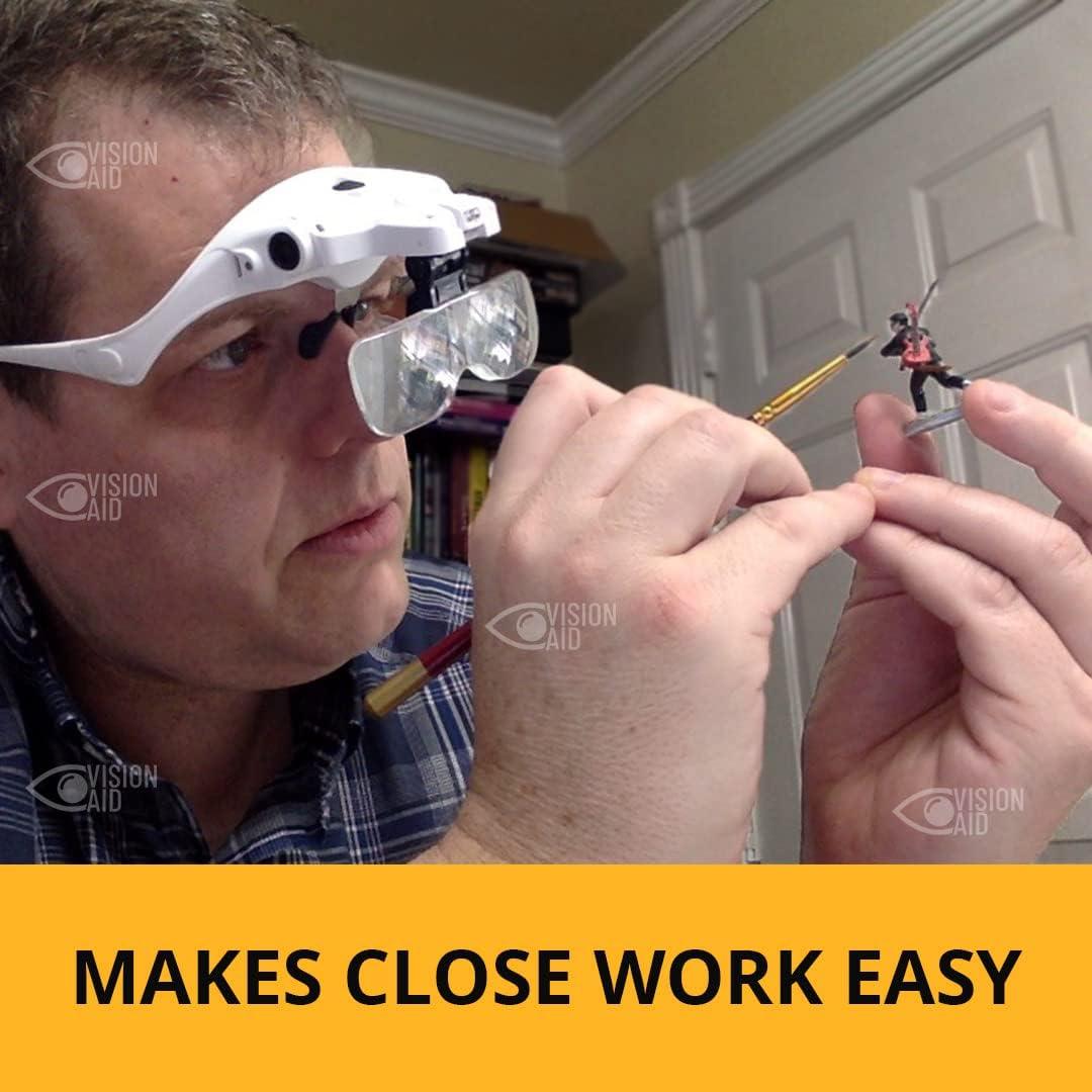 Gafas de Aumento Vision Aid 3.5x con Luz LED y Estuche