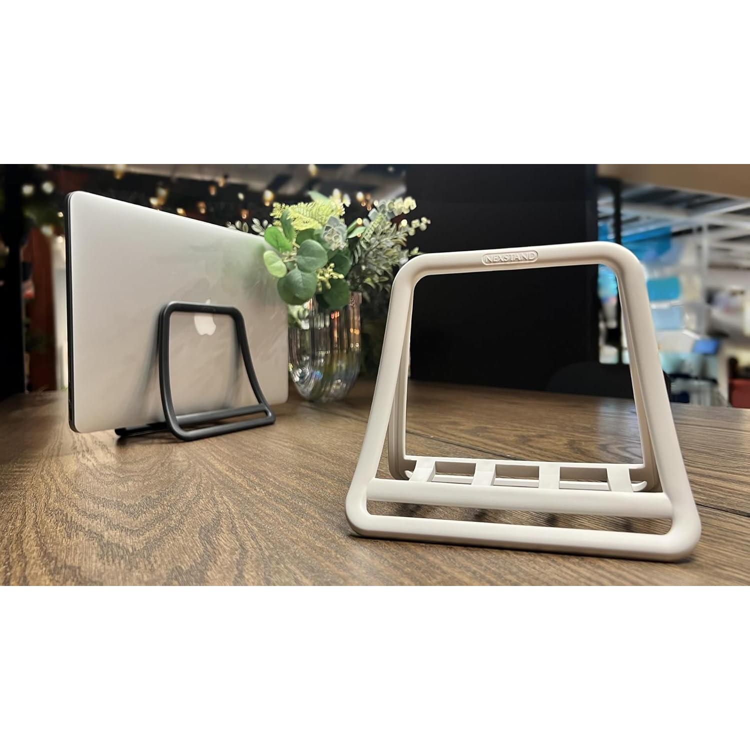 Soporte Vertical para Laptop K11 Base Blanca Organizador