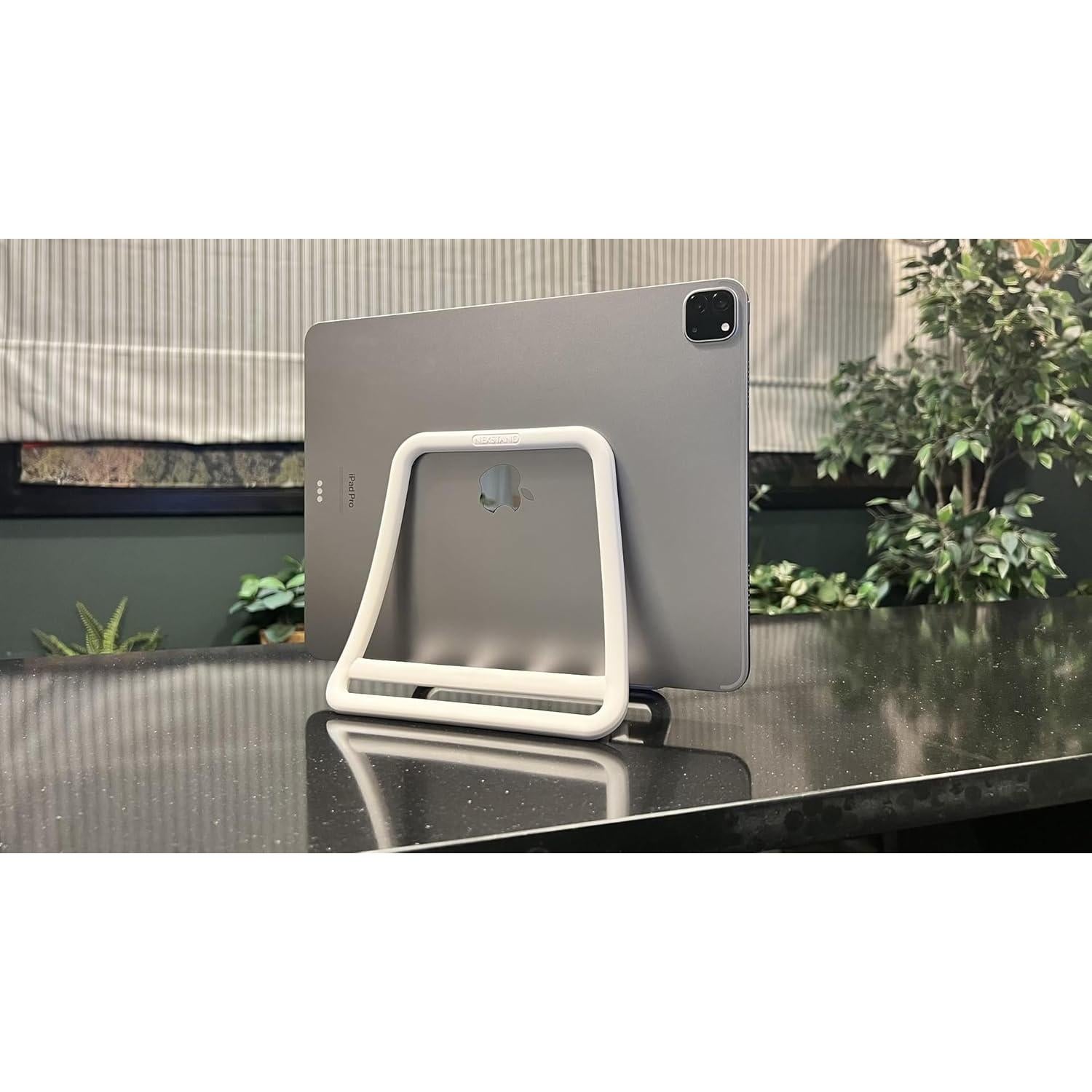 Soporte Vertical para Laptop K11 Base Blanca Organizador