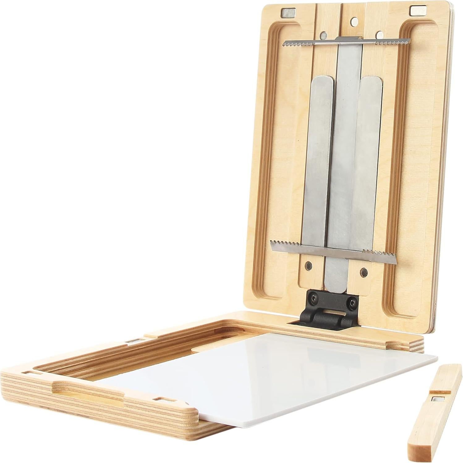 Caja Pochade Nueva Onda u.go Anywhere 15.24x20.32cm