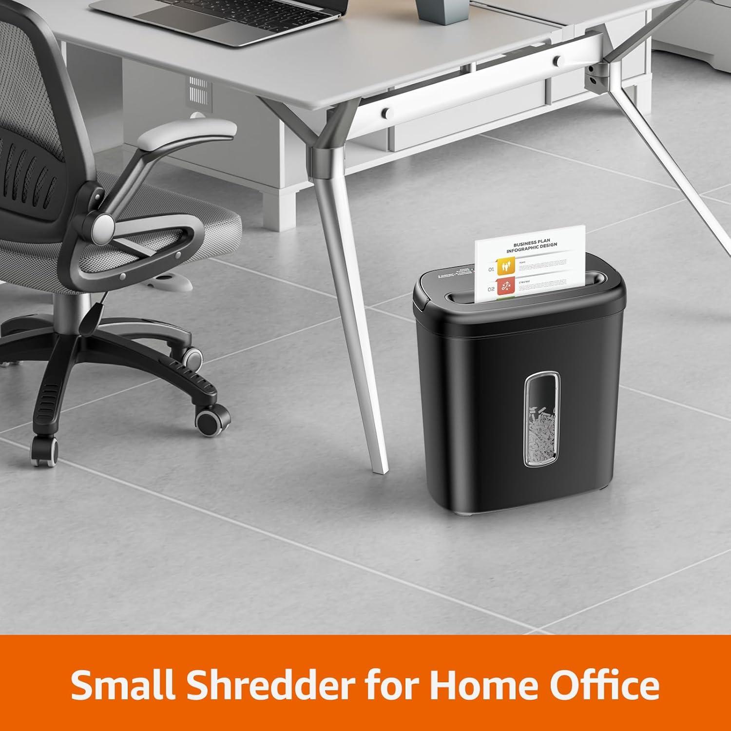 Trituradora de Papel Amazon Basics 8 Hojas Corte Cruzado