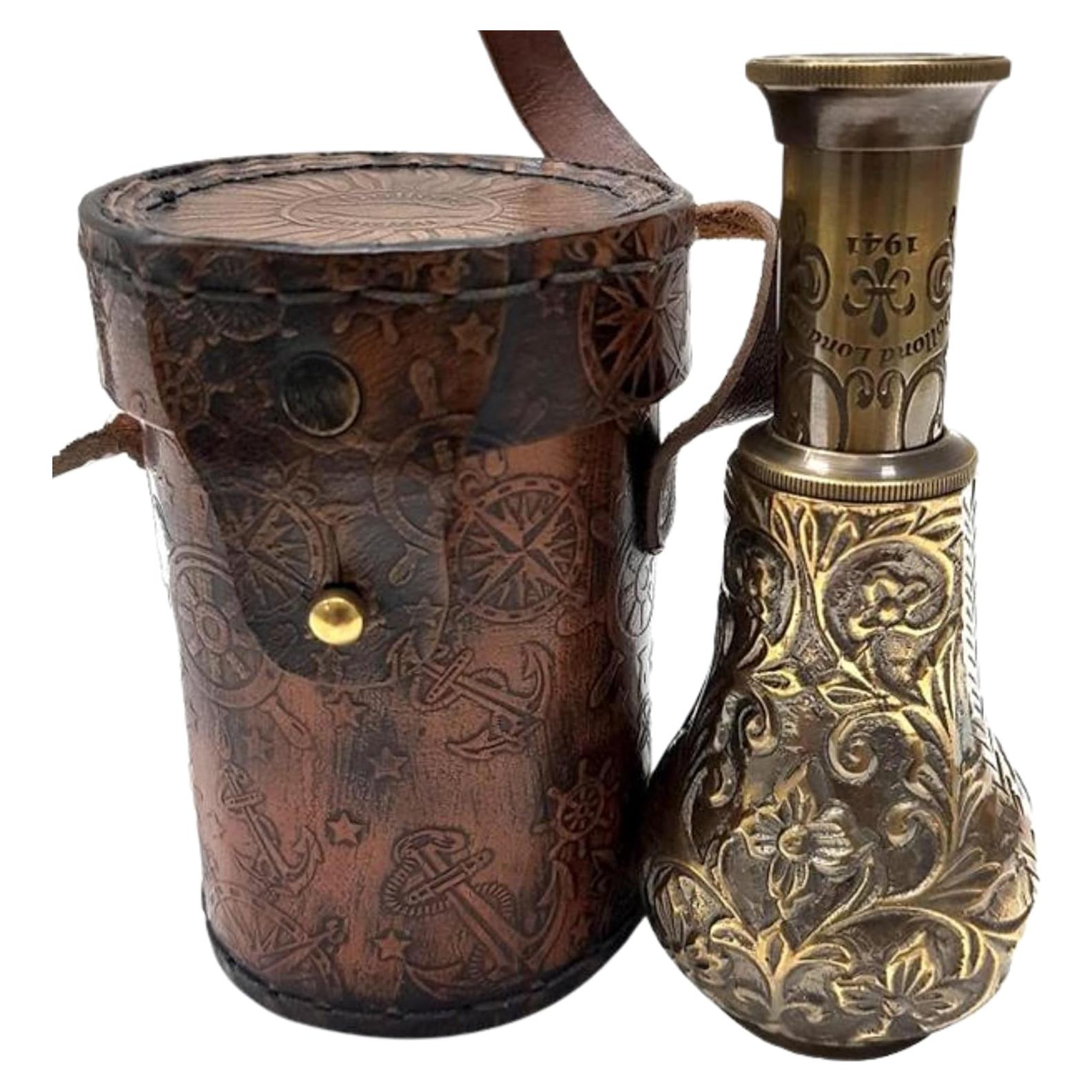 Telescopio de Mano Antiguo de Latón y Cuero 15.24 cm