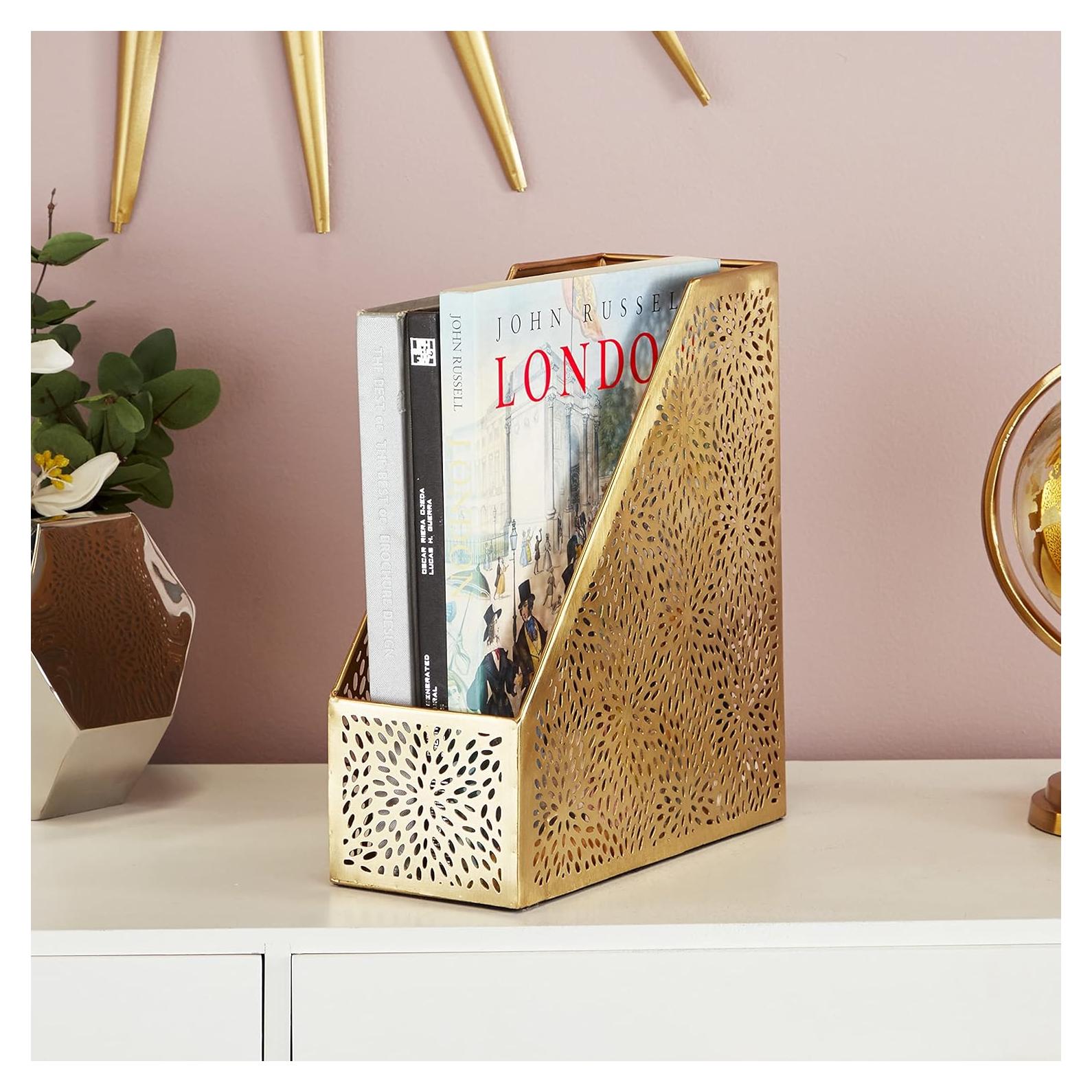 Soporte de Revistas Dorado CosmoLiving Floral 12.7x25.4x30.5 cm