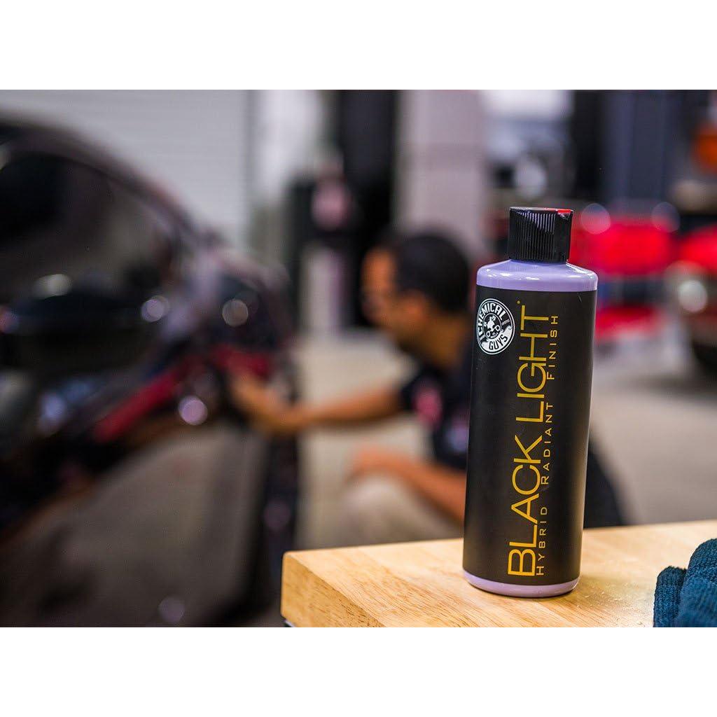 Glaseado y Sellador Chemical Guys Black Light 473 ml - Brillo y Protección para Autos Oscuros