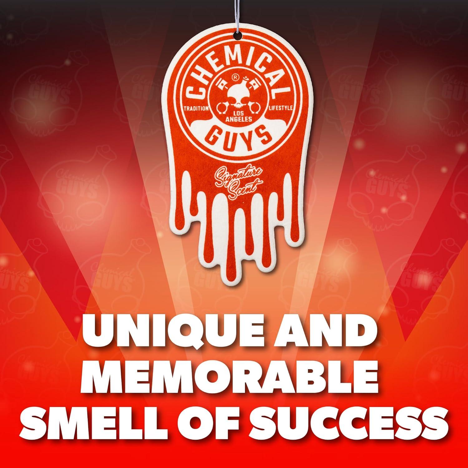 Ambientador y Eliminador de Olores Chemical Guys 473 ml con 3 Colgantes