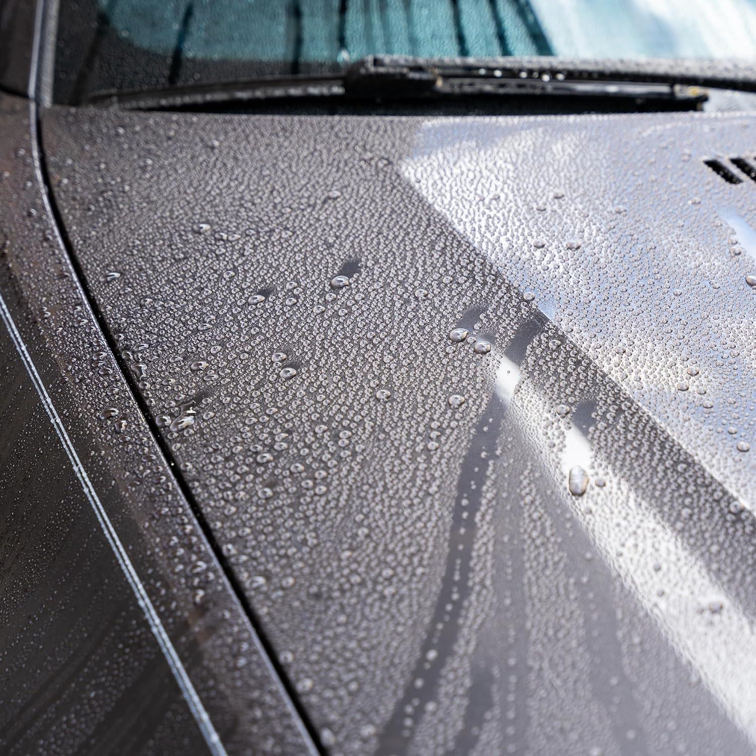 Kit de Lavado Gyeon - Champú Bathe 500ml + WetCoat 500ml