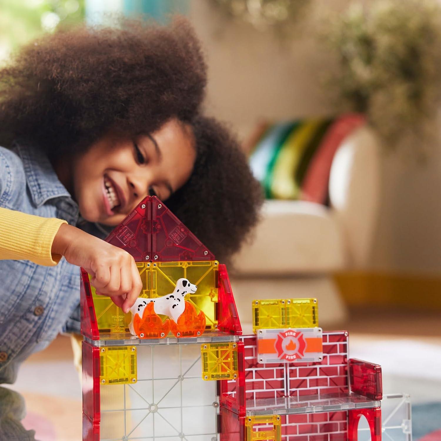 Set de Estación de Bomberos MAGNA-TILES 50 Piezas con Luz y Sonido