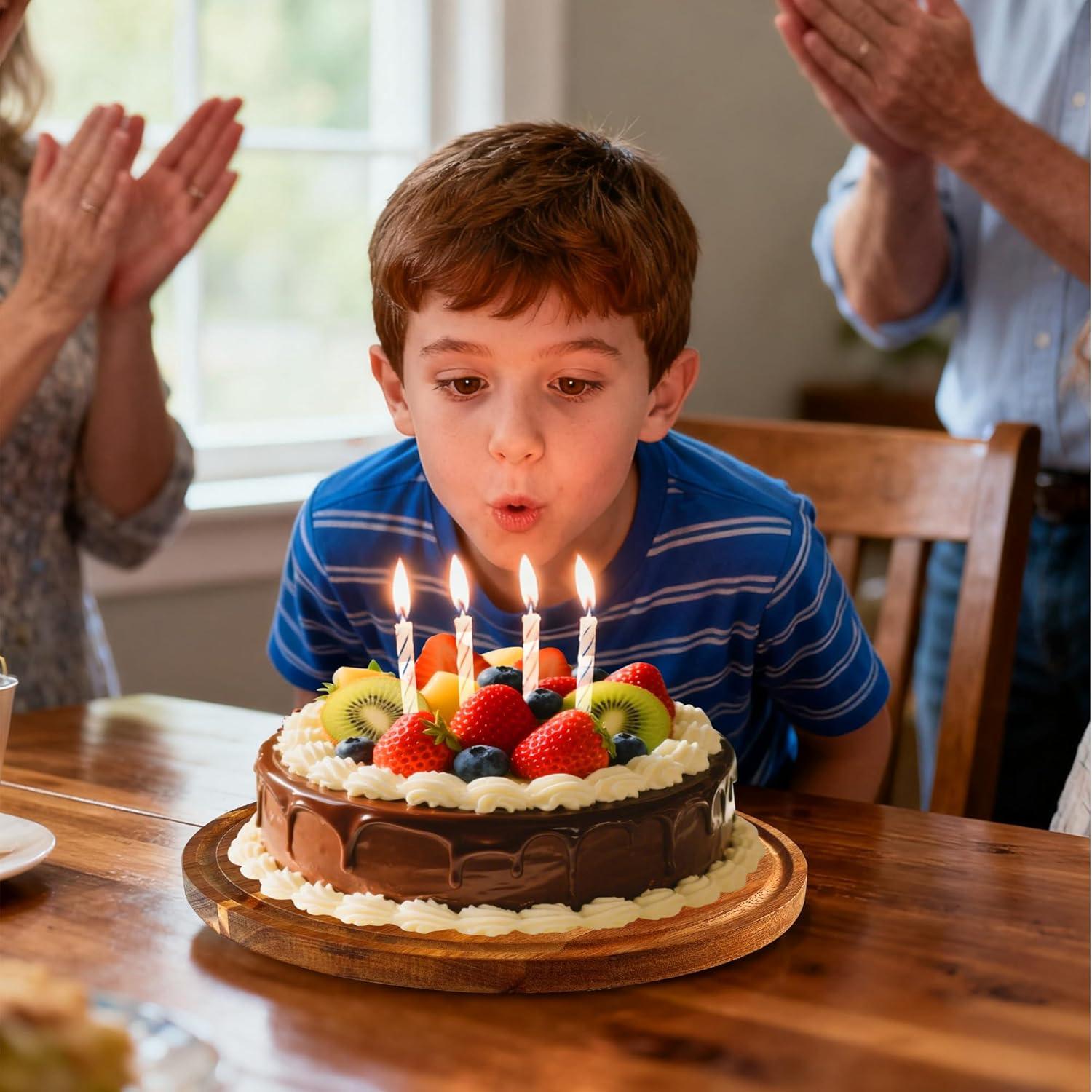 Soporte de Pastel de Acacia con Tapa Acrílica 29.5 cm