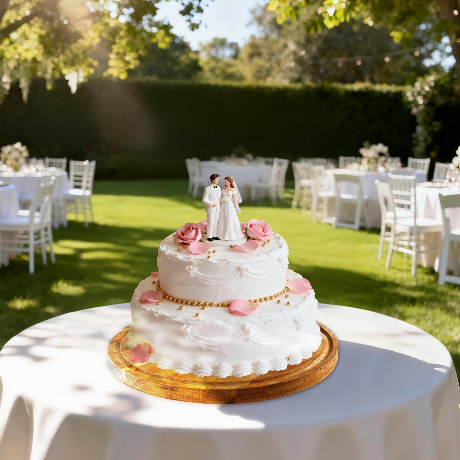Soporte de Pastel de Acacia con Tapa Acrílica 29.5 cm