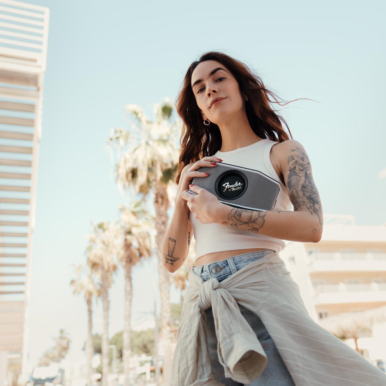 Altavoz Bluetooth Fender x Teufel ROCKSTER GO 2 - Impermeable, 28h Batería