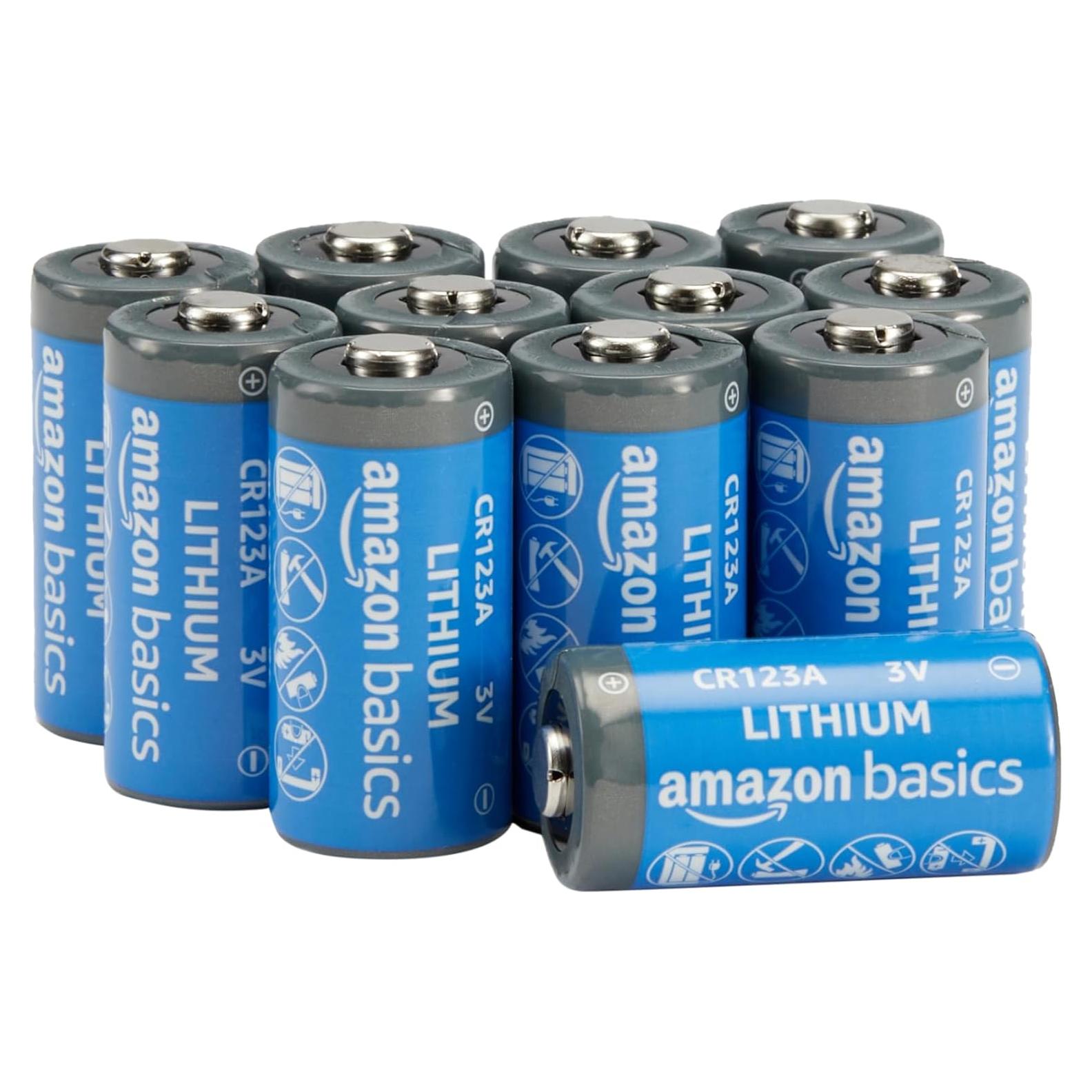 Paquete de 12 Baterías de Litio CR123A Amazon Basics 3V