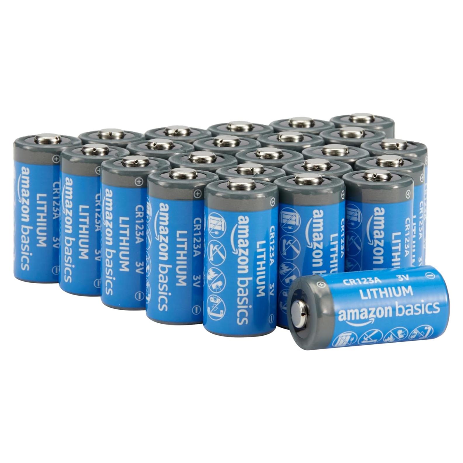 Paquete de 24 Baterías de Litio CR123A Amazon Basics 3V