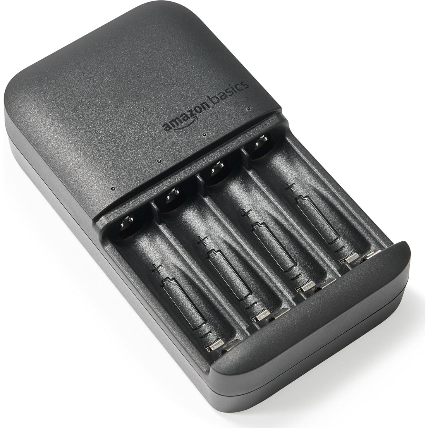 Cargador de Baterías AA/AAA Amazon Basics con 4 Baterías NiMH