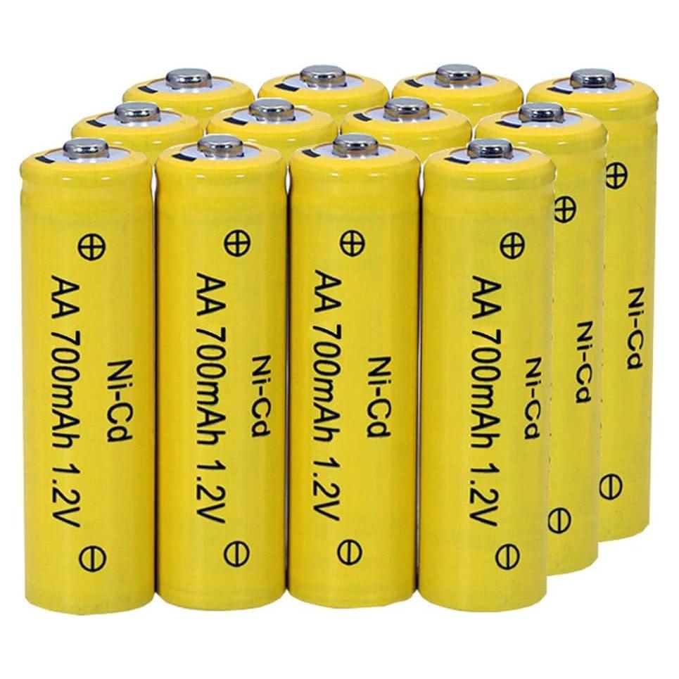 12 Baterías Recargables AA Ni-Cd 1.2V 700mAh FULIN