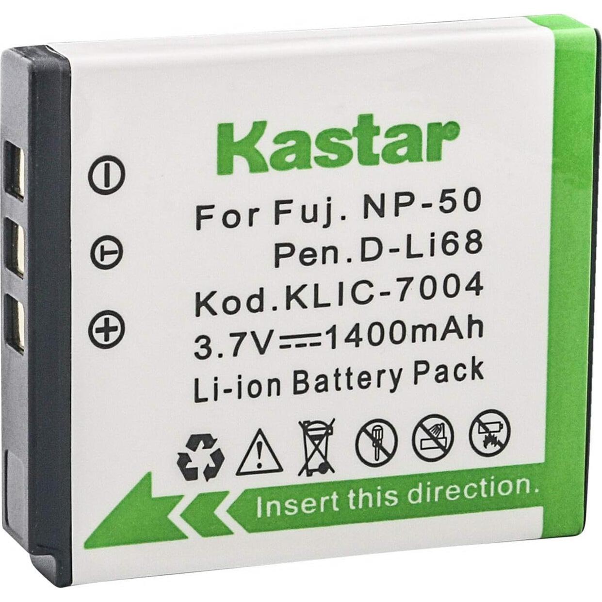 Kastar Cargador AC y 3 Baterías NP-50 para Fujifilm