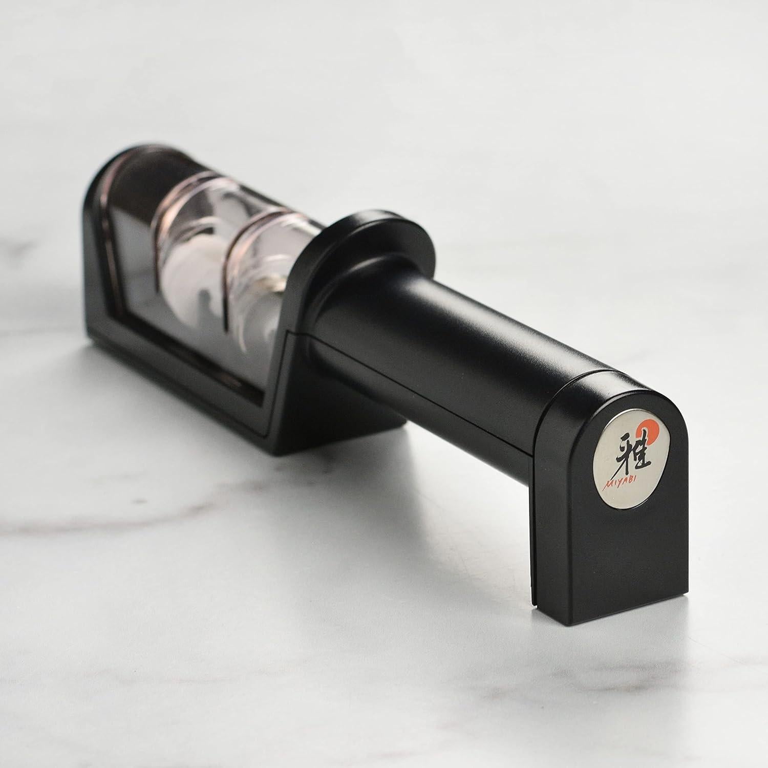 Set de cuchillos Miyabi Mizu SG2 de 4 piezas con afilador