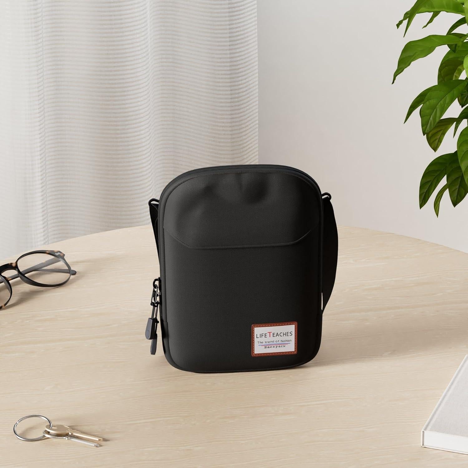 Bolsa Cruzada SEAFEW Negra Unisex 19x14x2 cm Ligera