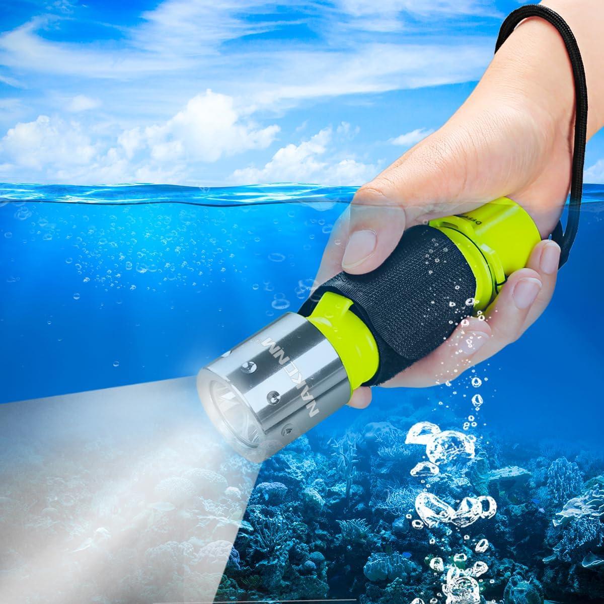 Linterna de Buceo Recargable NAKCNM IPX8 1200 Lúmenes 2 Pzs