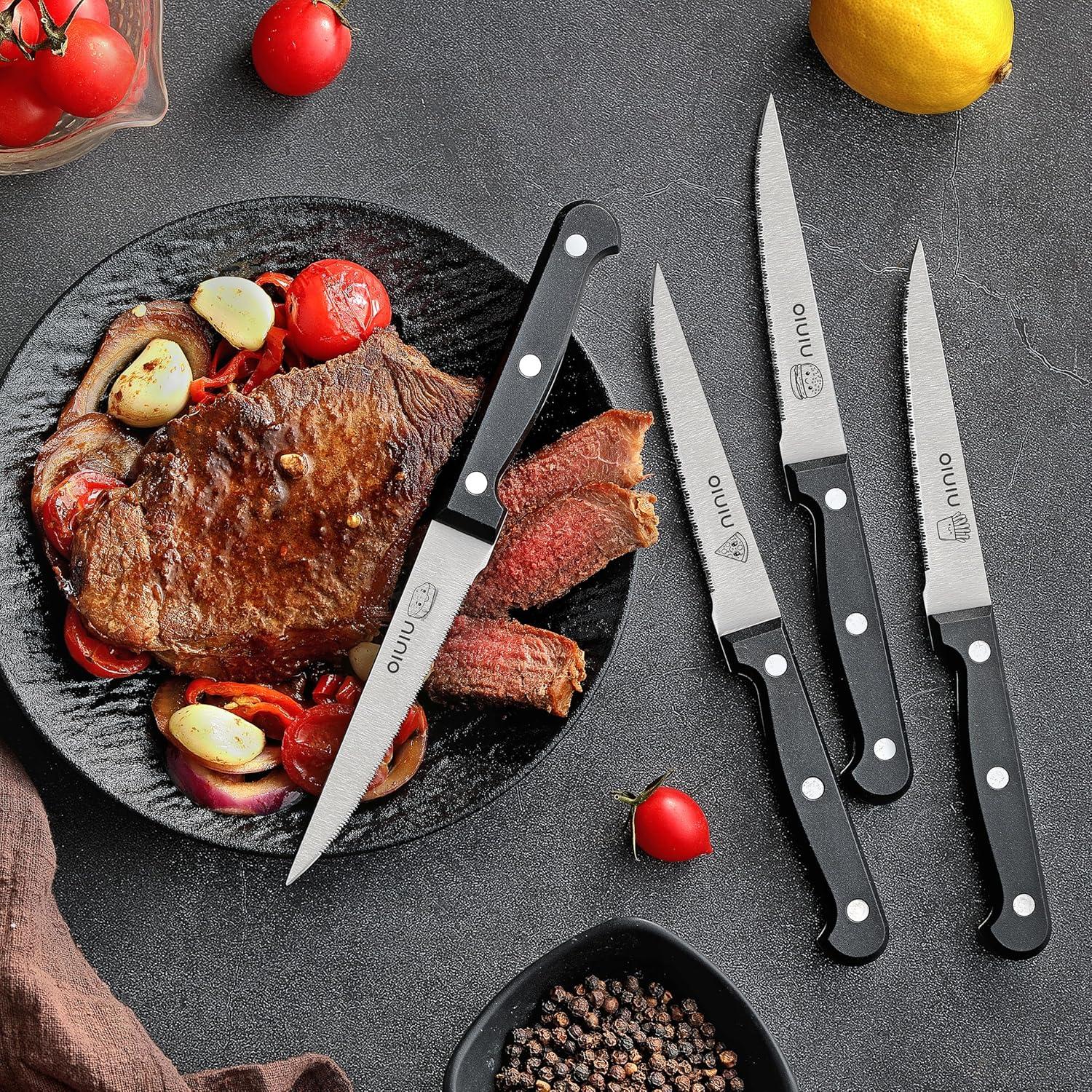 Juego de 4 cuchillos para carne OLULU de acero inoxidable