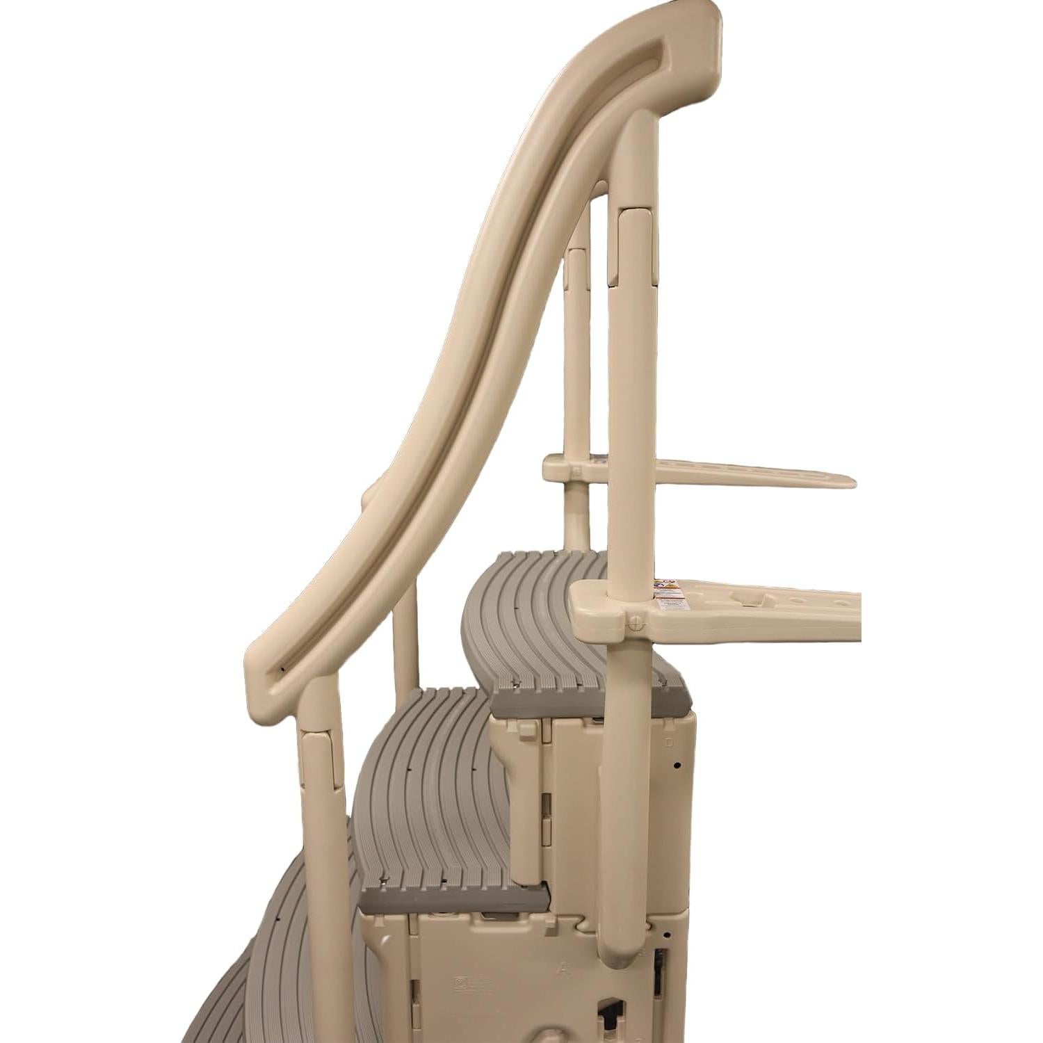 Escalón Confer Plastics Curve CCX-AG para piscina elevada