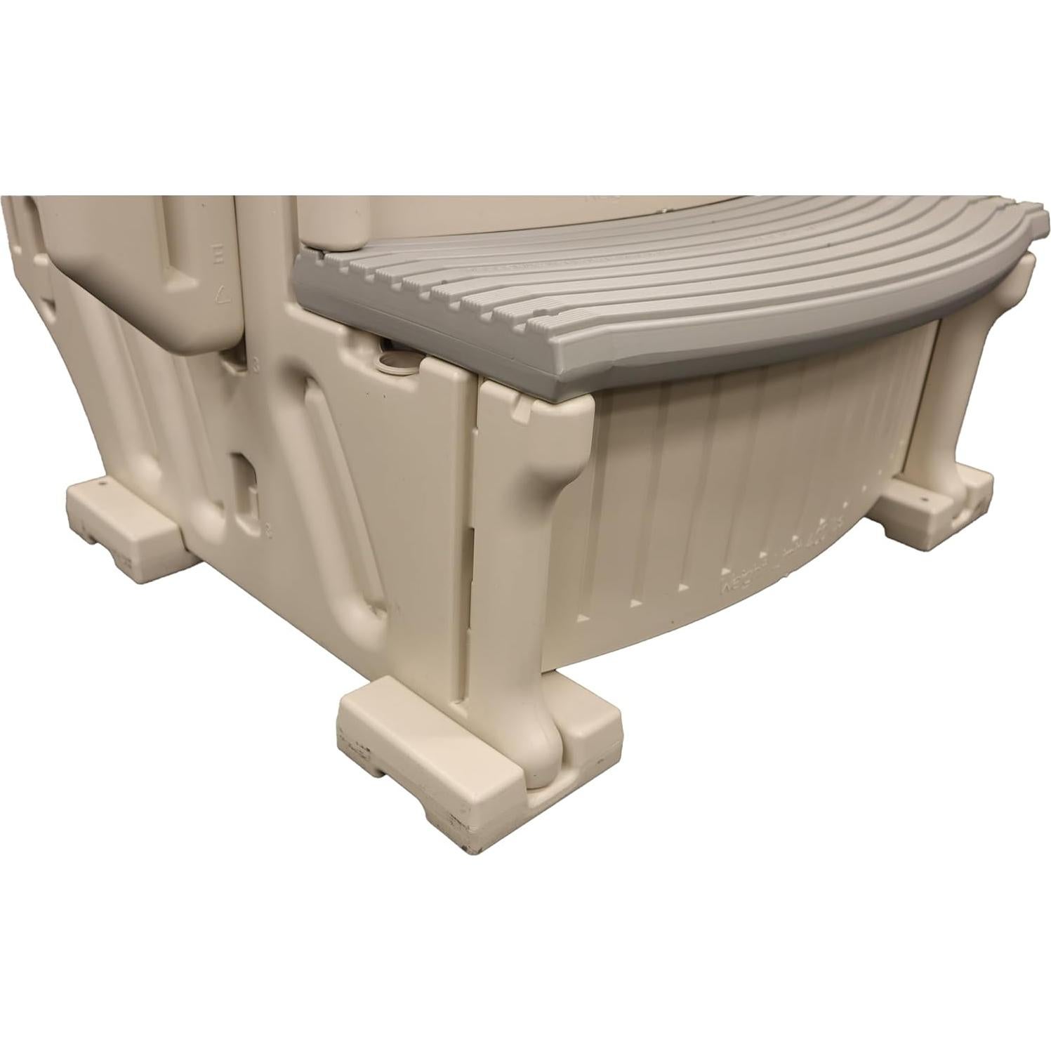 Escalón Confer Plastics Curve CCX-AG para piscina elevada