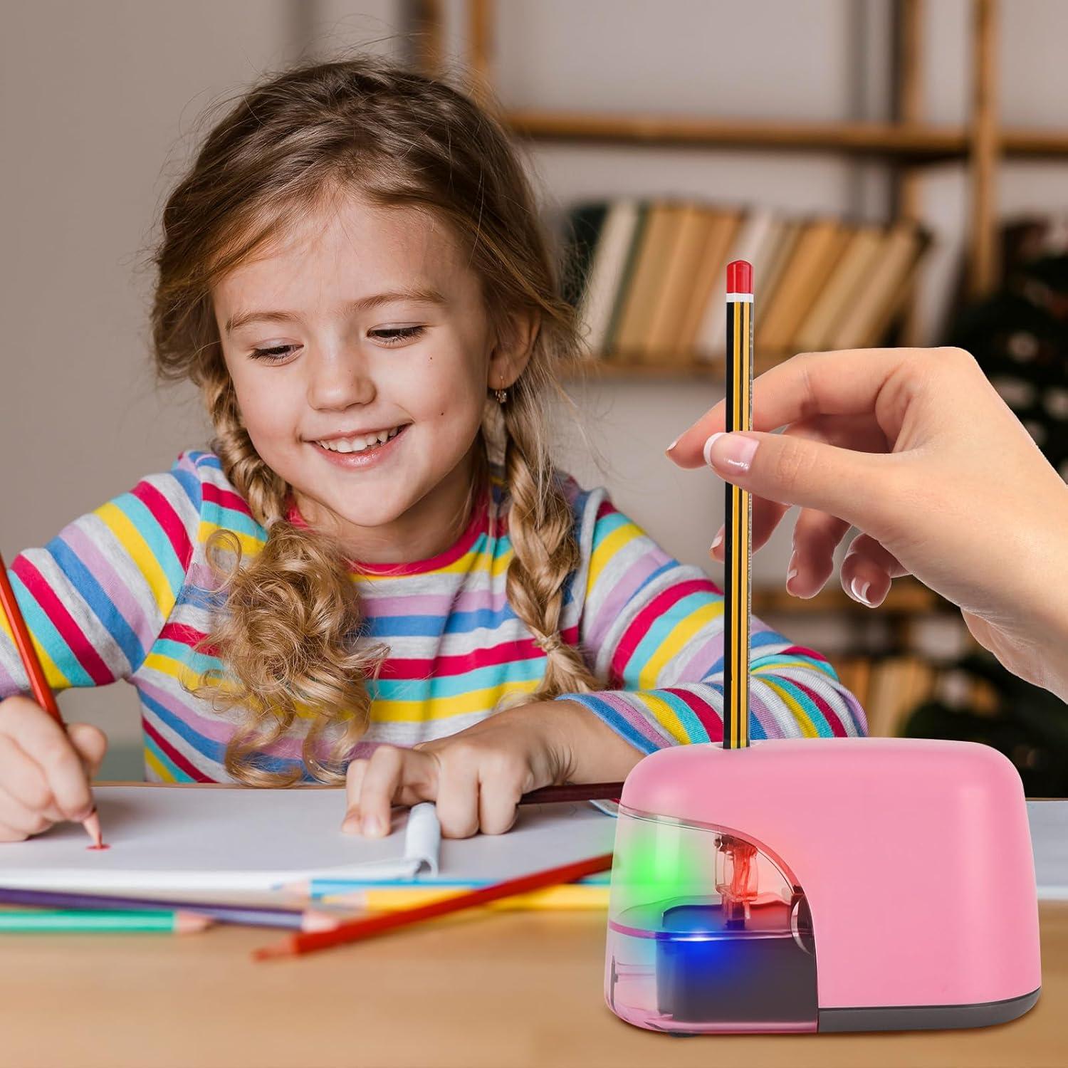 Sacapuntas Eléctrico BOCYTEOPR Rosa a Batería con Luz LED