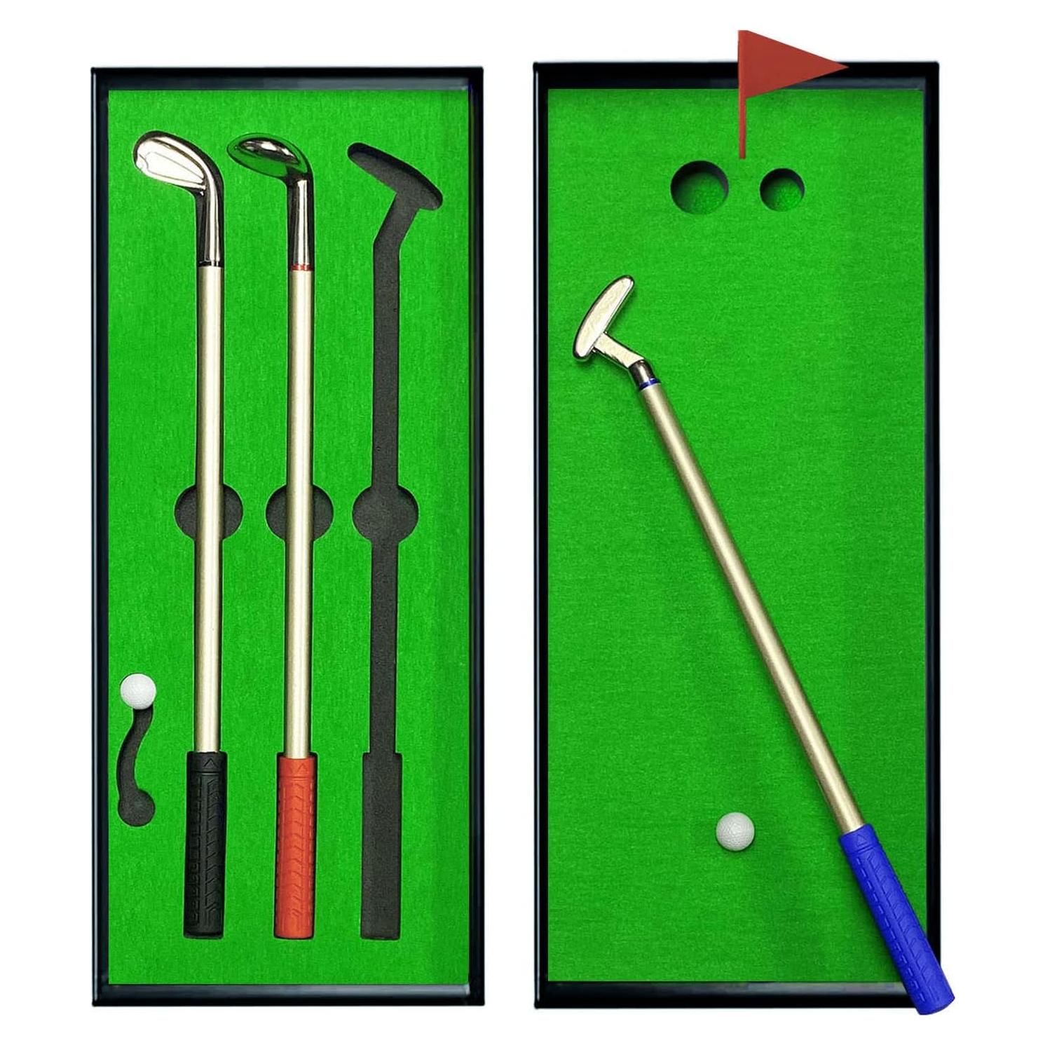 Juego de bolígrafos de golf SANTA CASA con mini campo