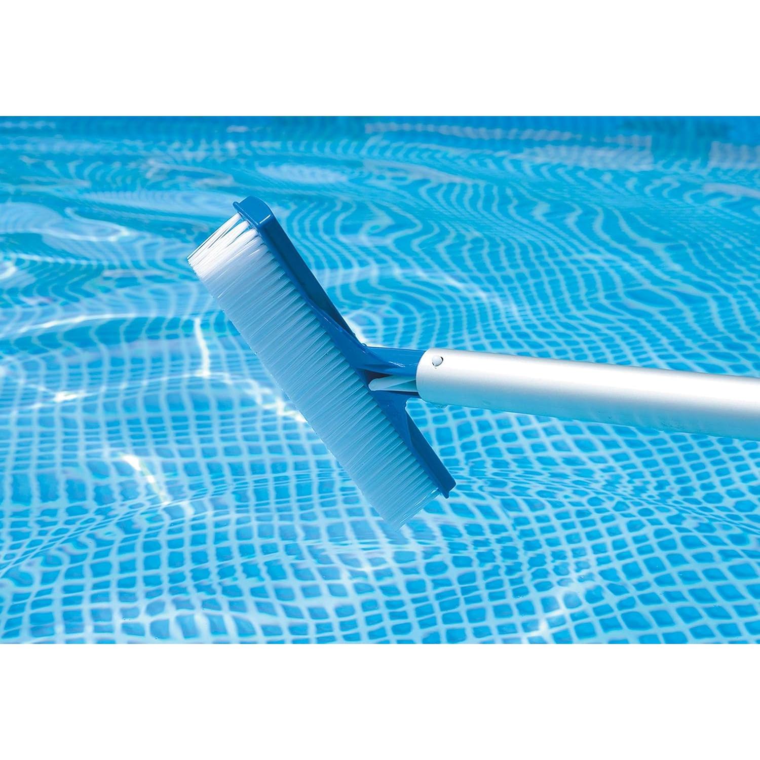 Kit de Mantenimiento de Piscina Intex Deluxe + Manguera 1.25"