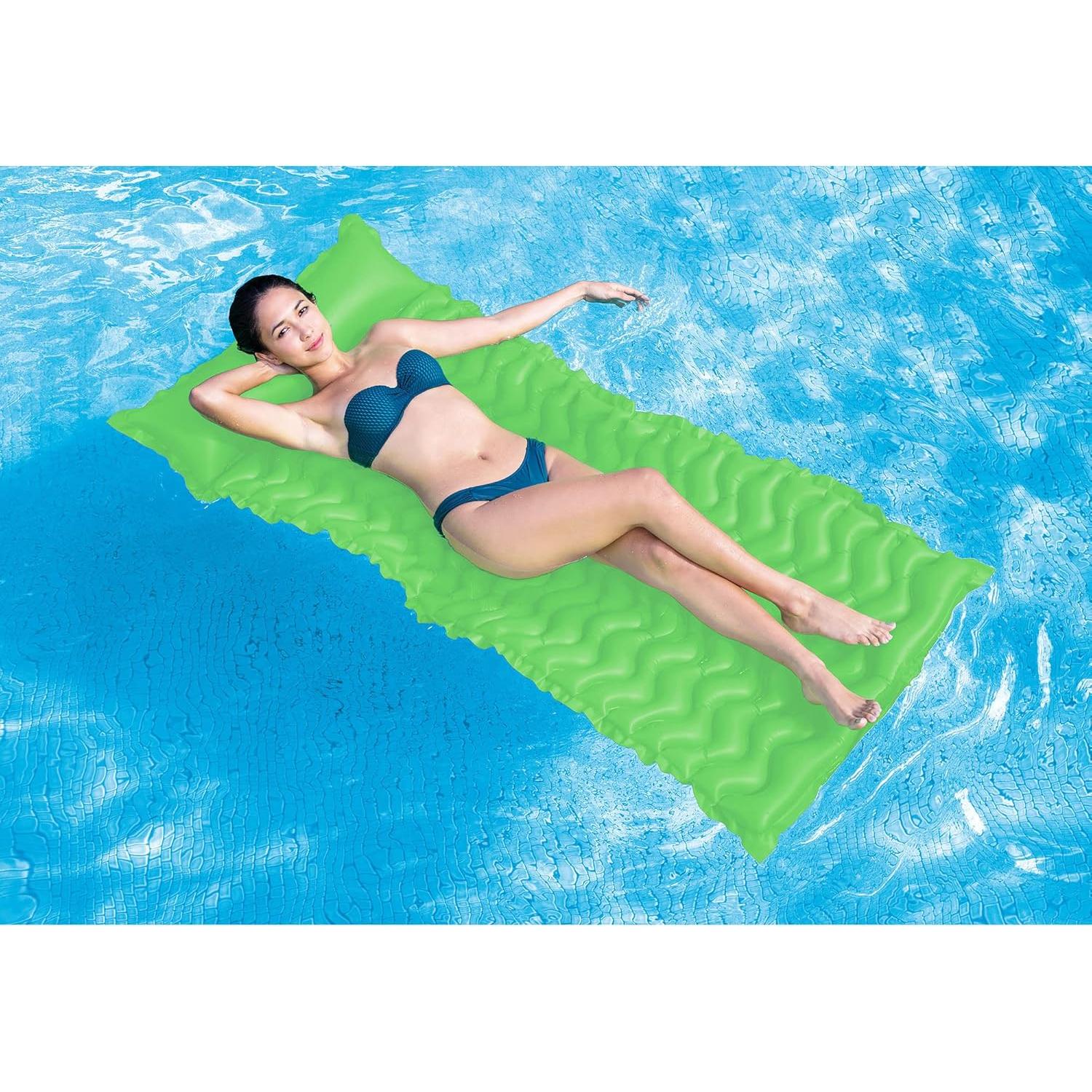 Sillón Flotante Inflable Intex Tote 'N Float Wave 228.6x86.4cm
