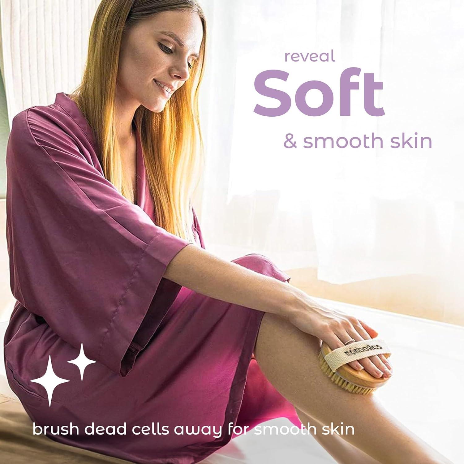 Cepillo Corporal Exfoliante MainBasics con Cerdas Naturales 10.8cm