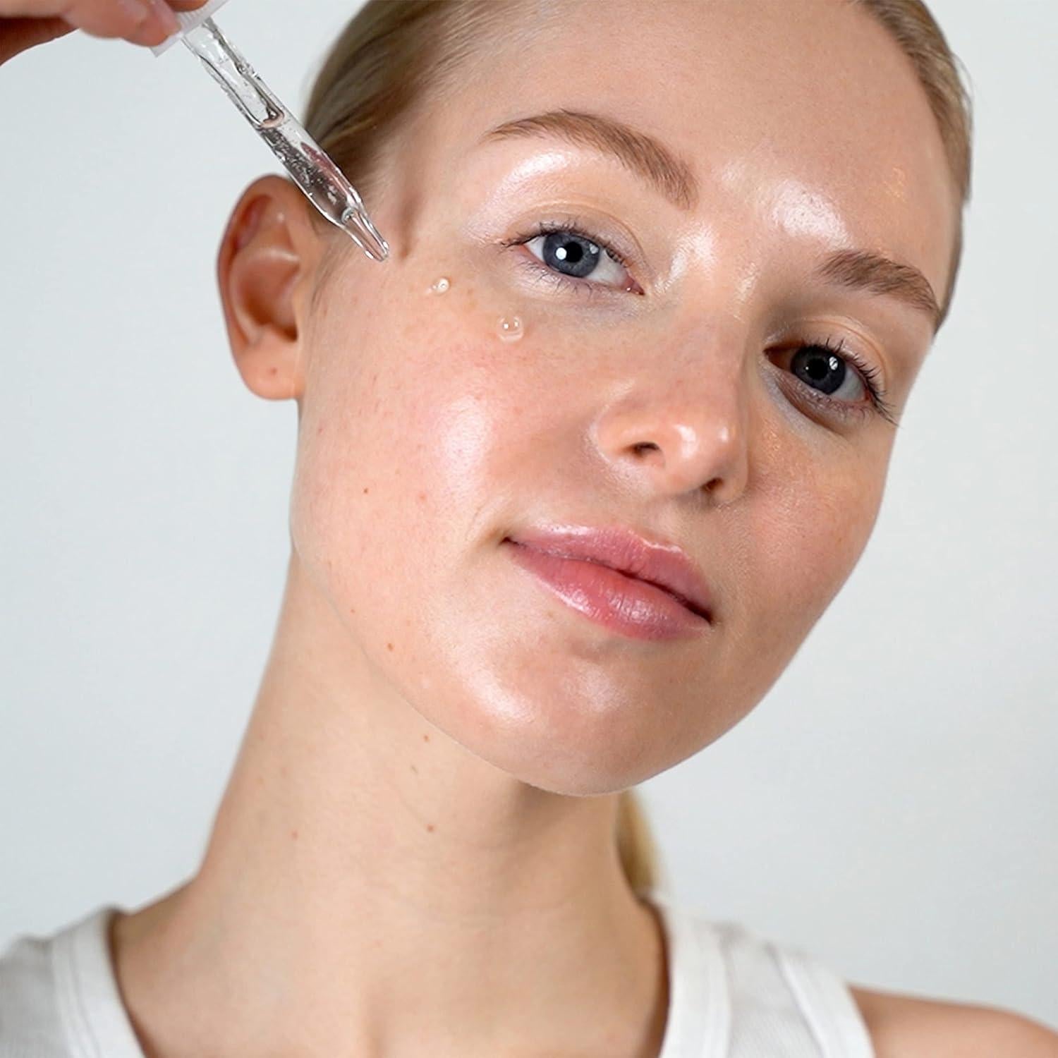 Suero Aclarador Mario Badescu con Ácido Azelaico 68g - Ilumina y Reduce Imperfecciones